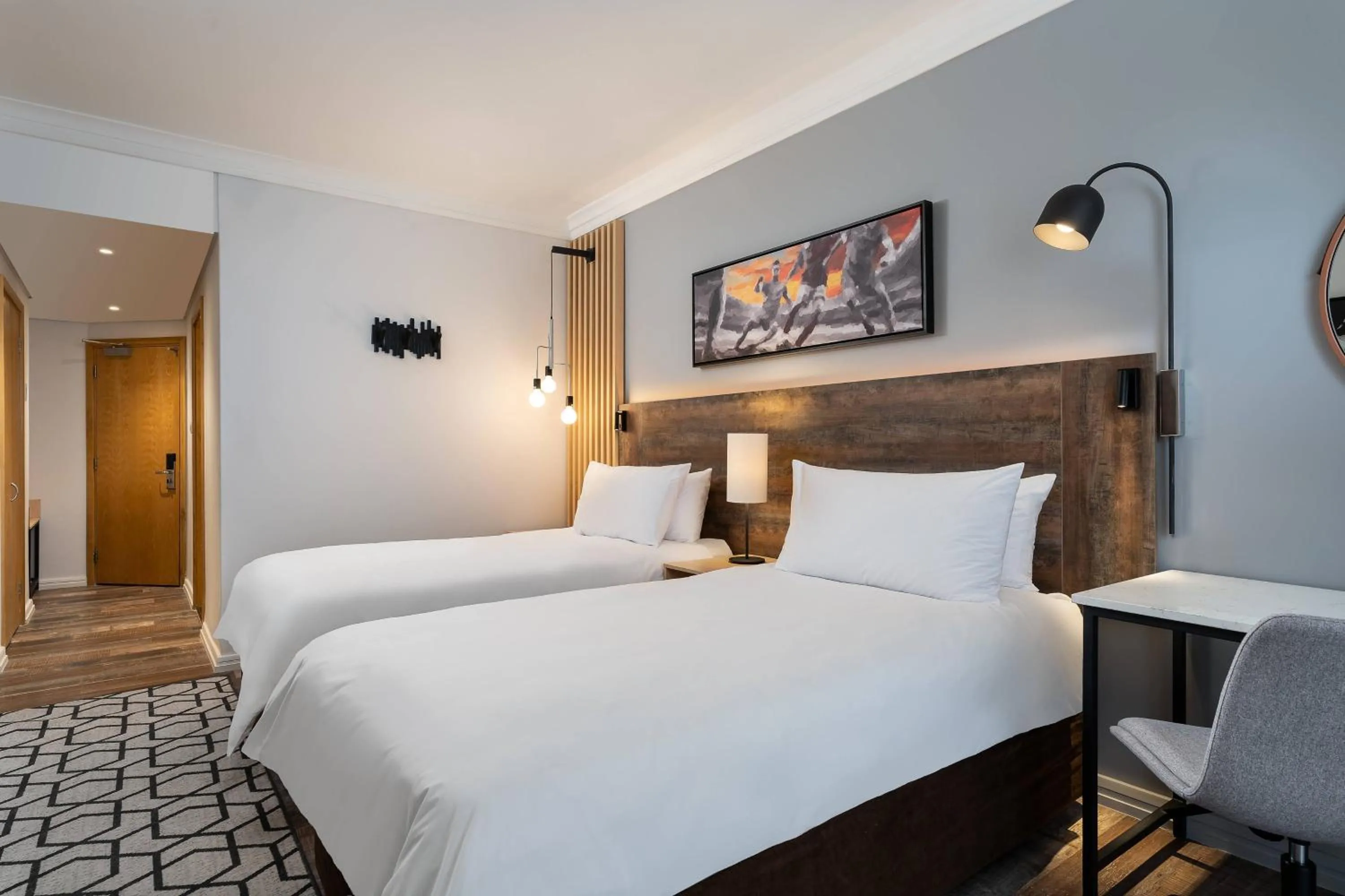 Photo of the whole room, Bed in Protea Hotel by Marriott Johannesburg Wanderers