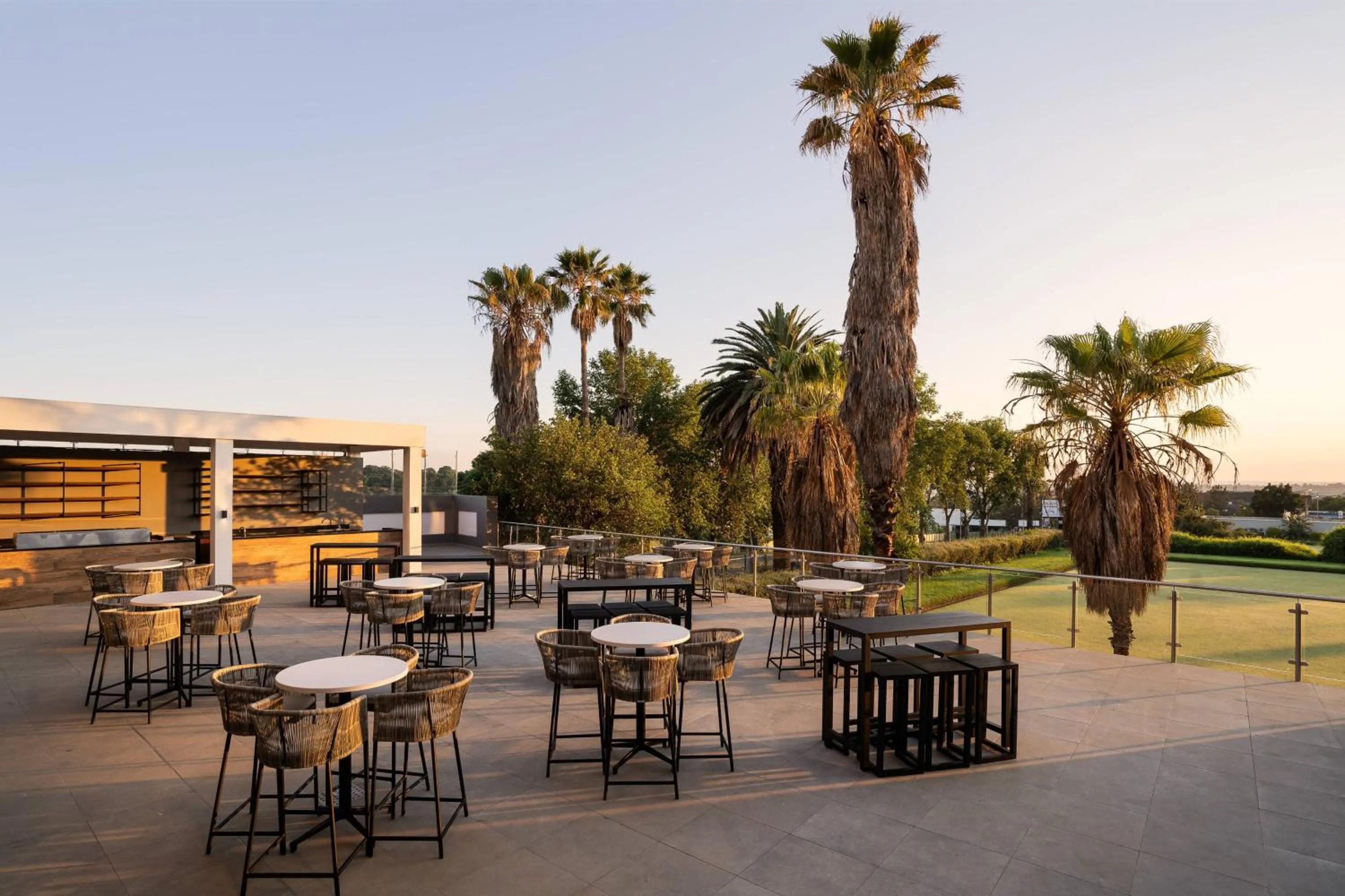 Meeting/conference room in Protea Hotel by Marriott Johannesburg Wanderers