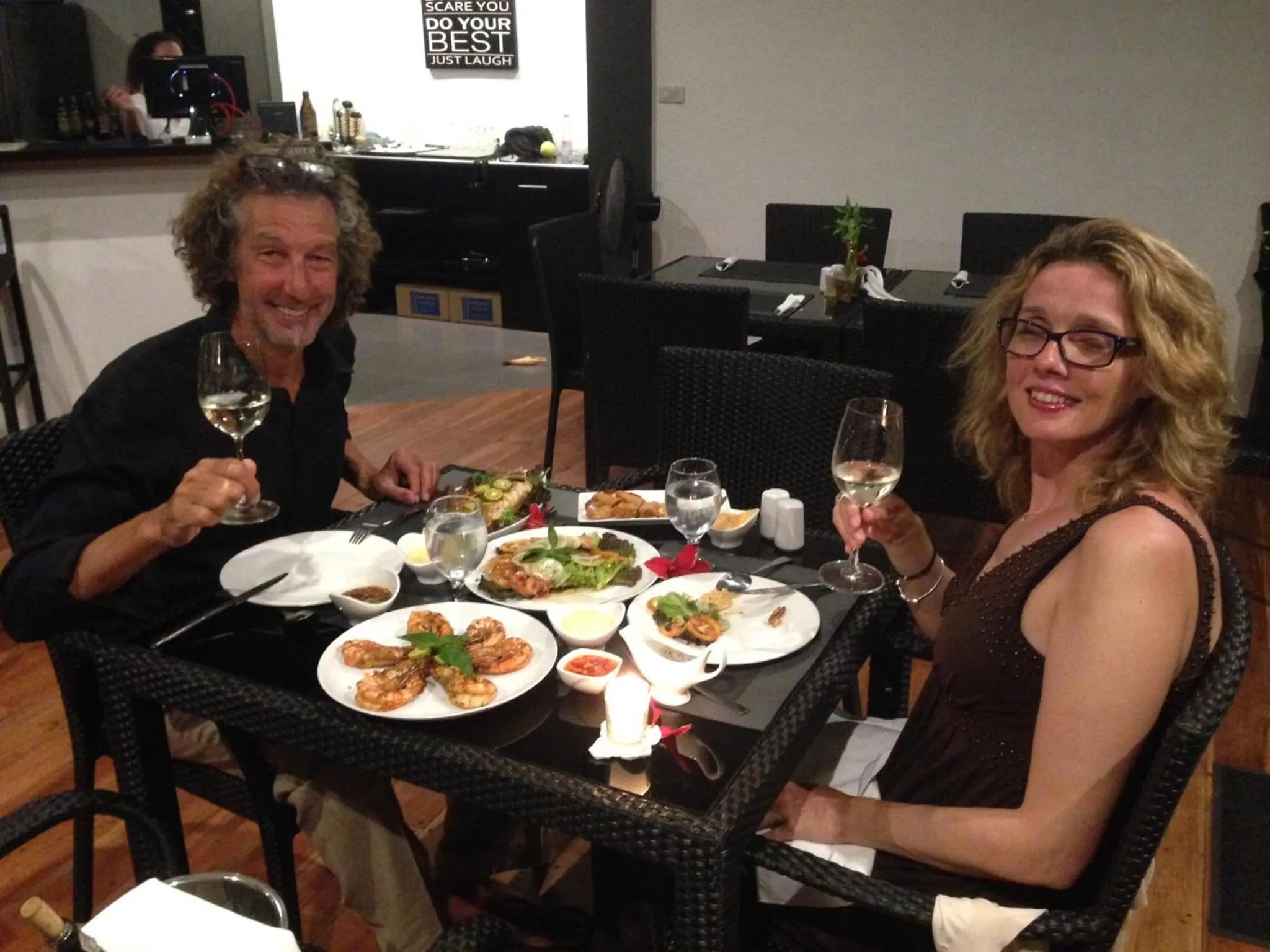 Restaurant/places to eat in Alona Royal Palm Resort