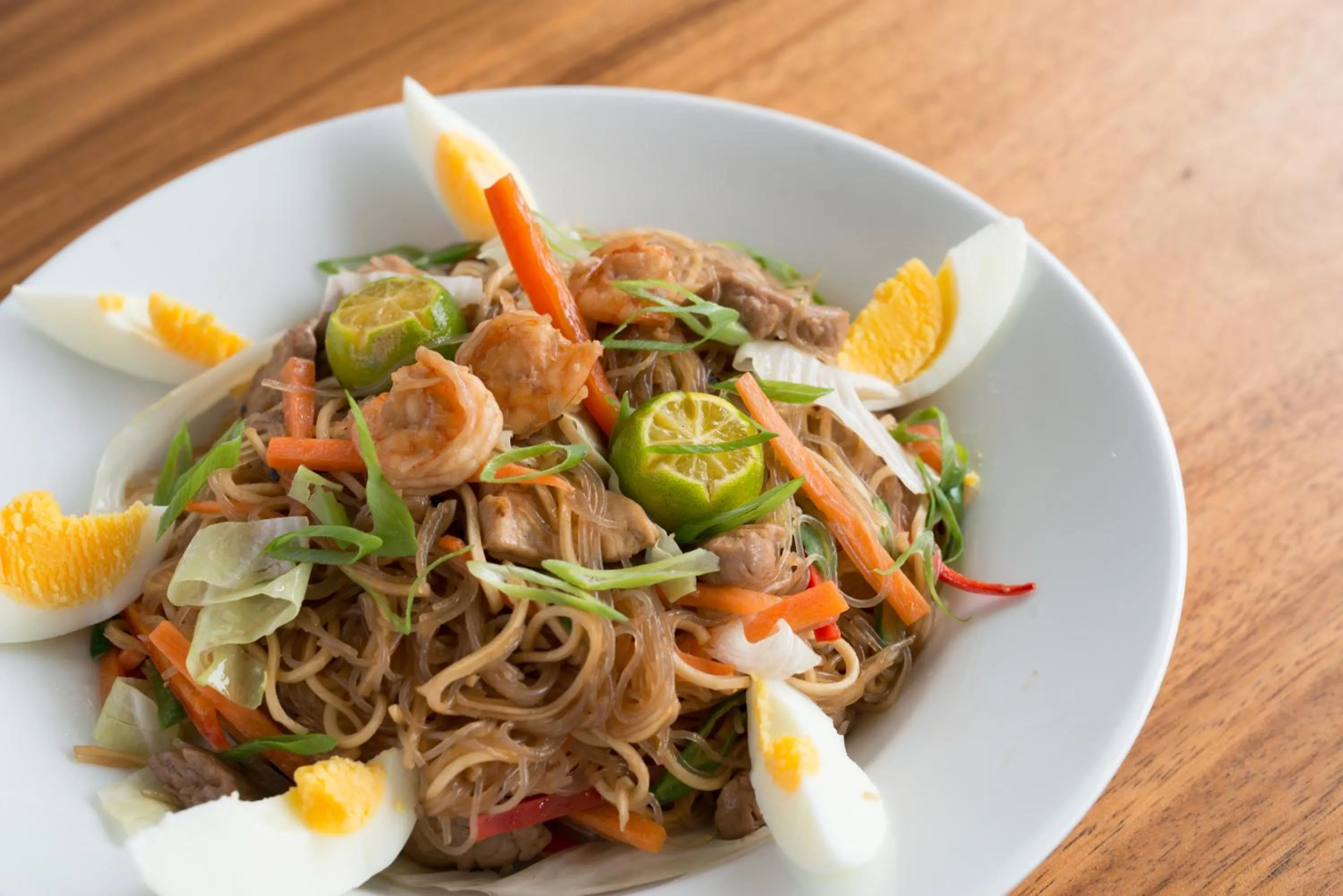 Food and drinks in Alona Royal Palm Resort