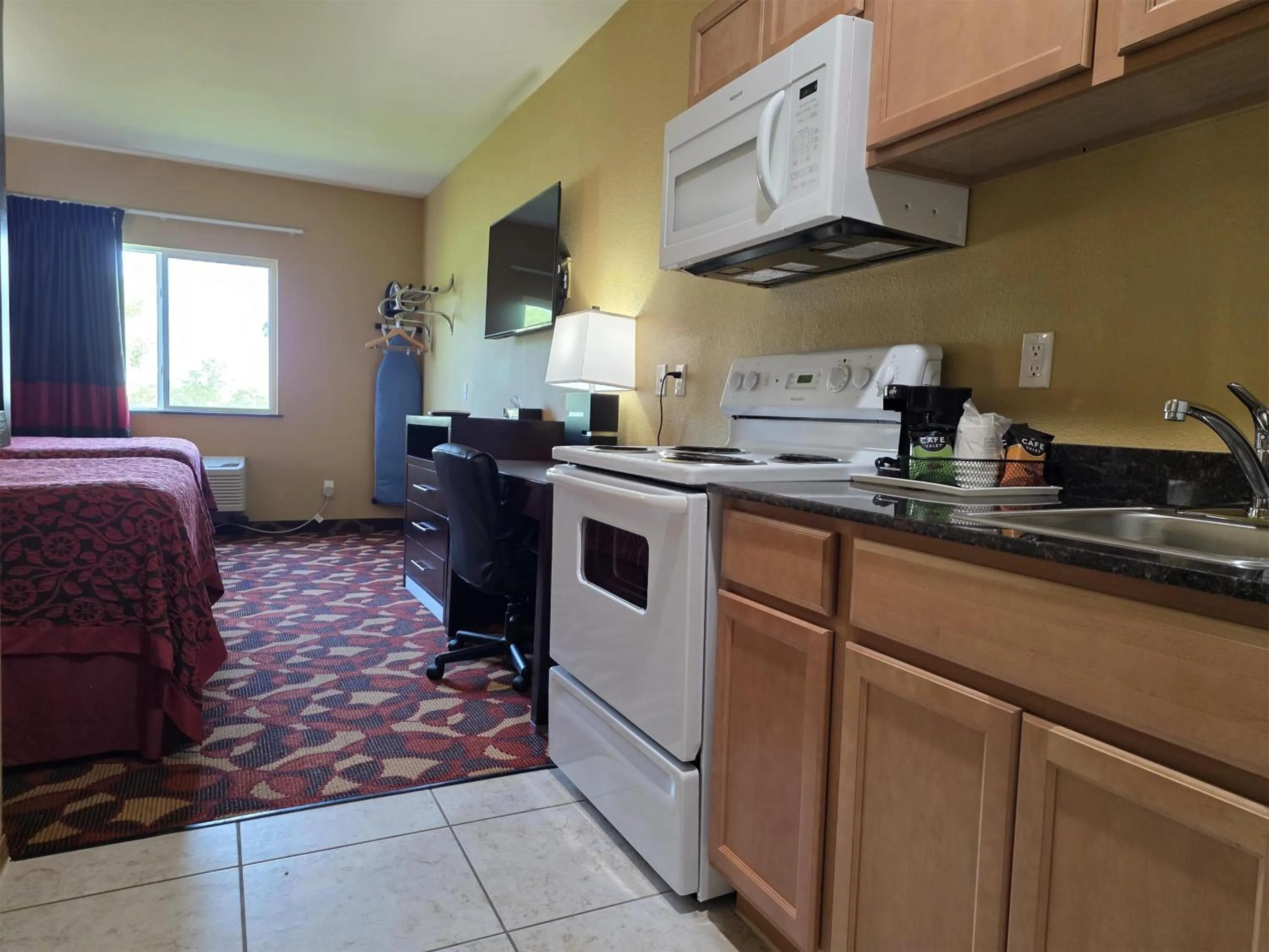 Bedroom in SureStay Studio By Best Western El Dorado