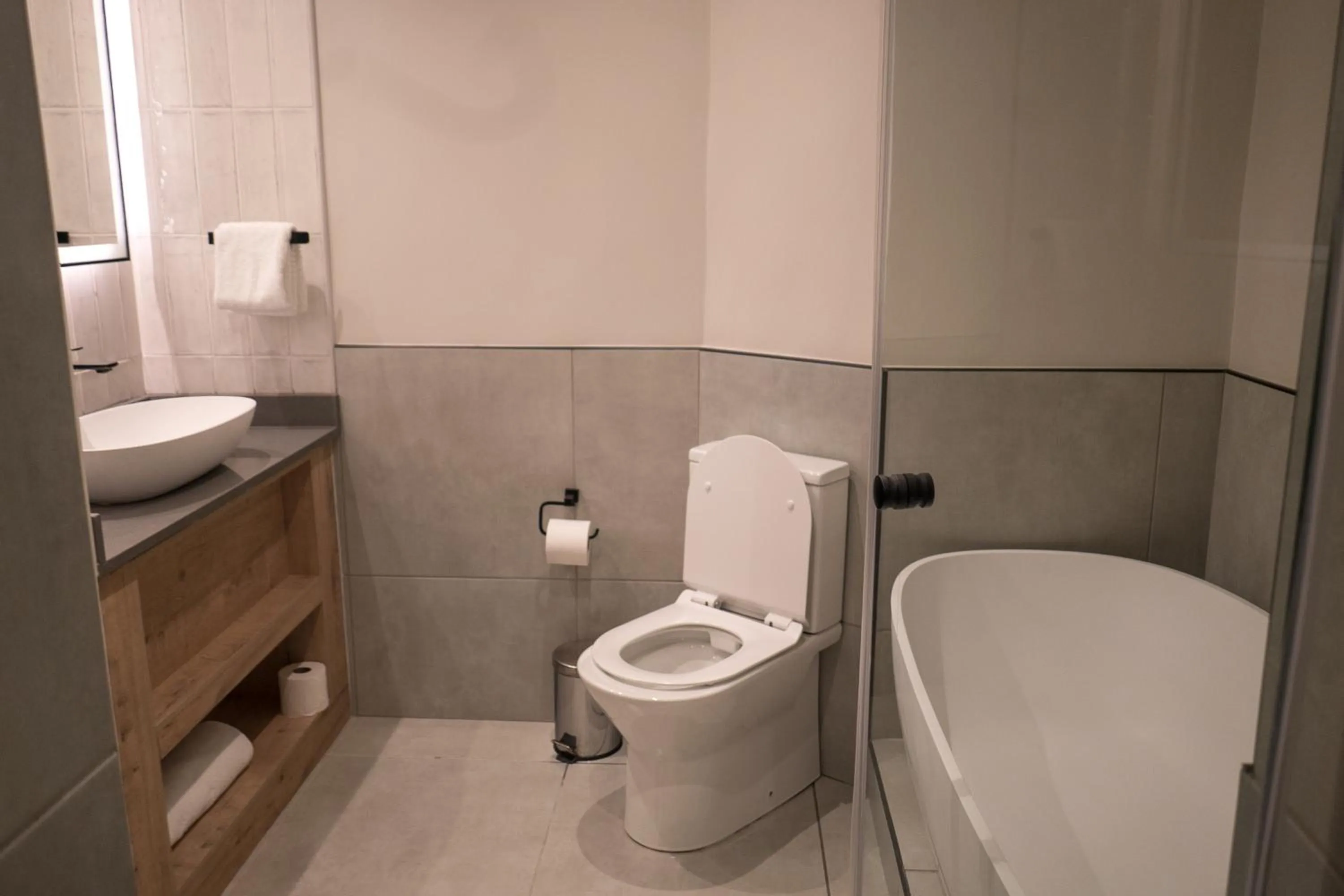 Bathroom in ANEW Hotel Centurion Pretoria