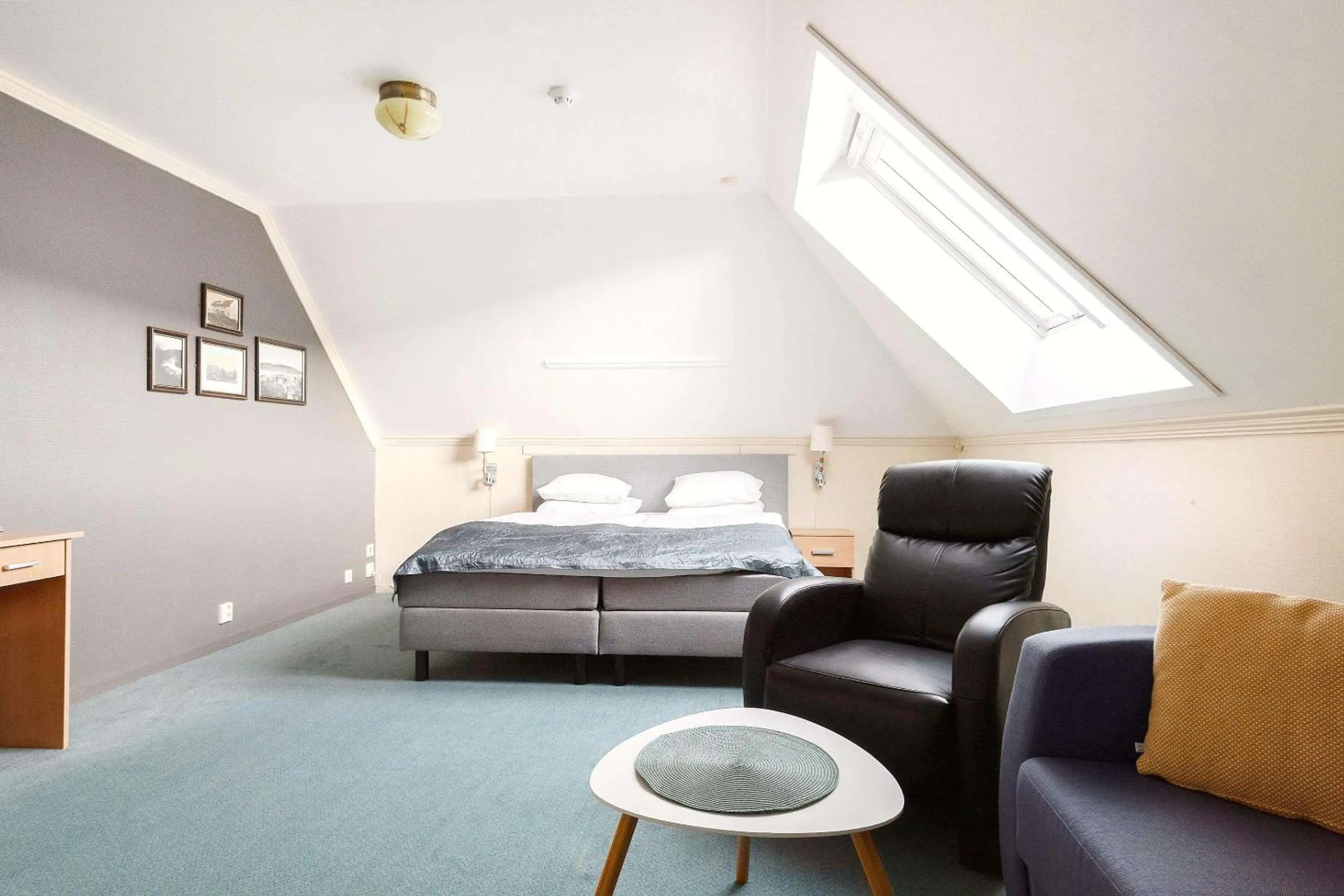 Other, Bed in Sure Hotel by Best Western Ole Tobias