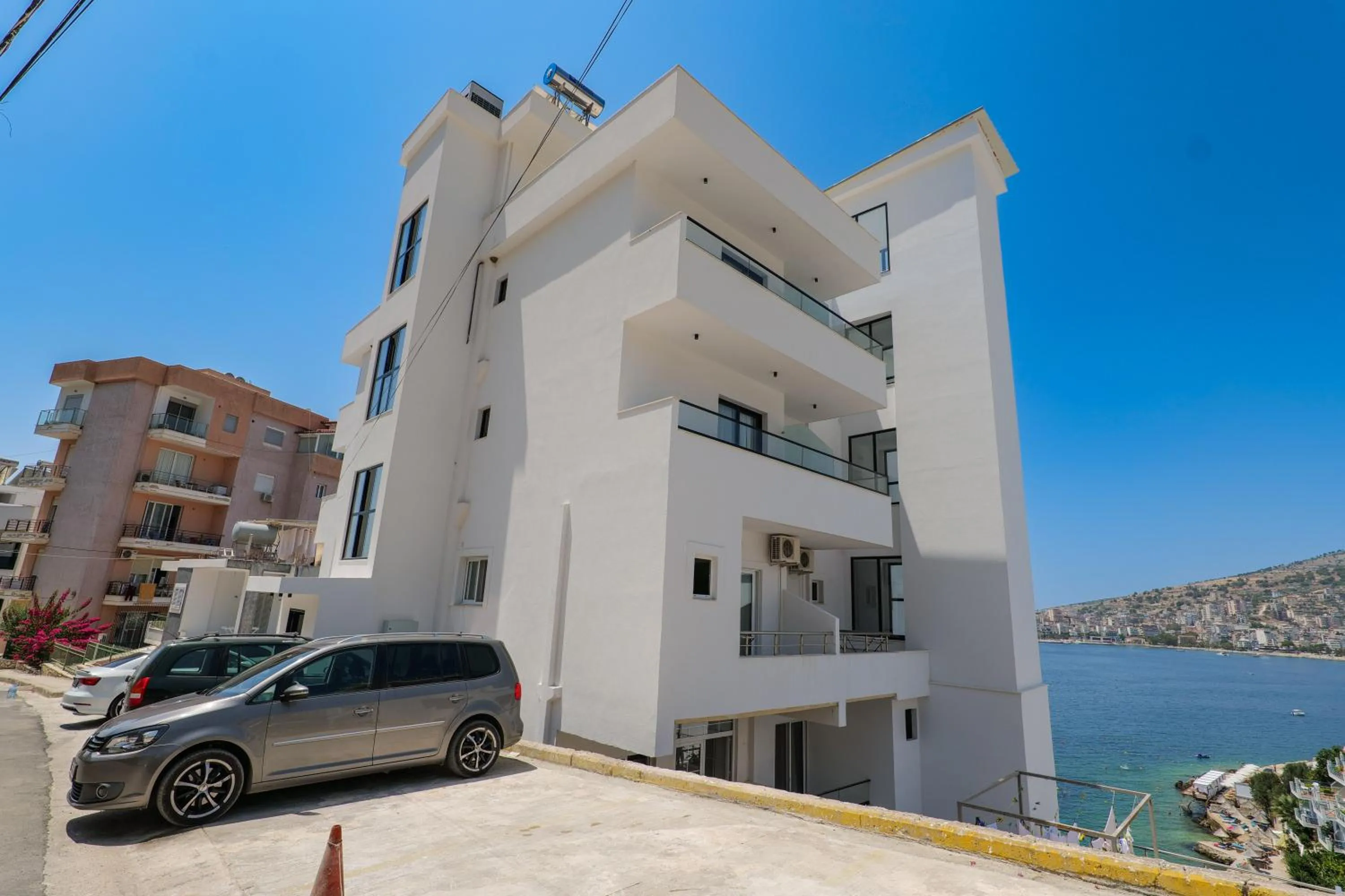 Property building in Hotel Edola