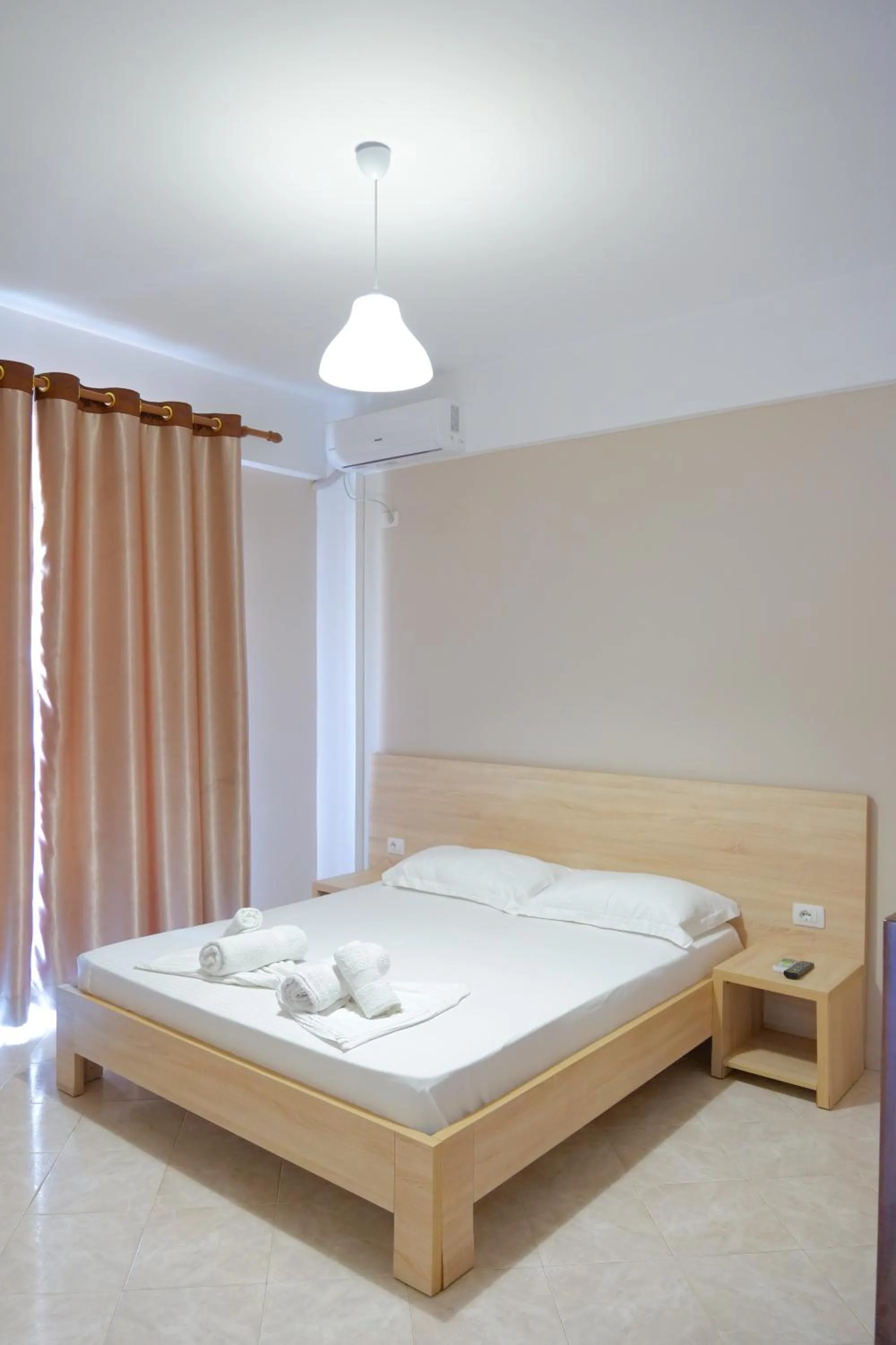 Bedroom, Bed in Hotel Edola