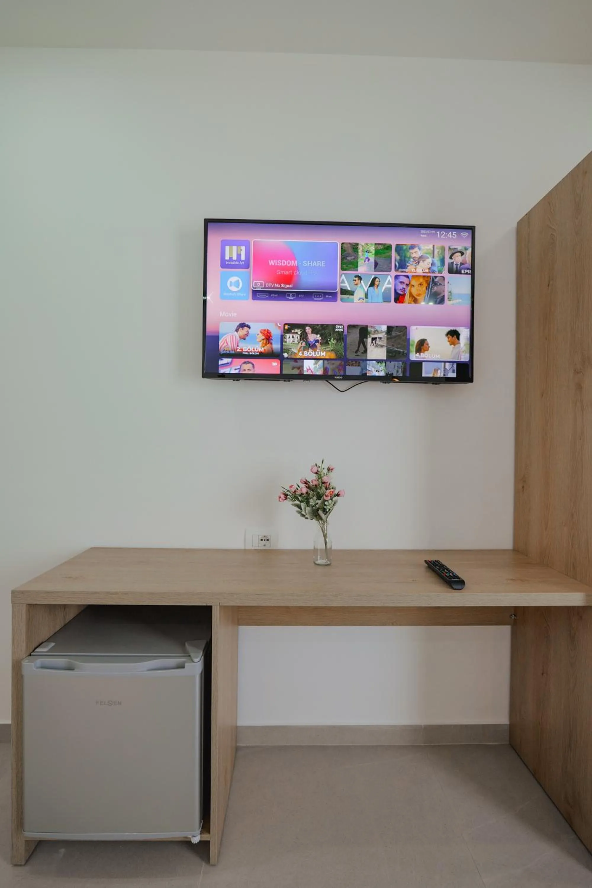 TV and multimedia in Hotel Edola