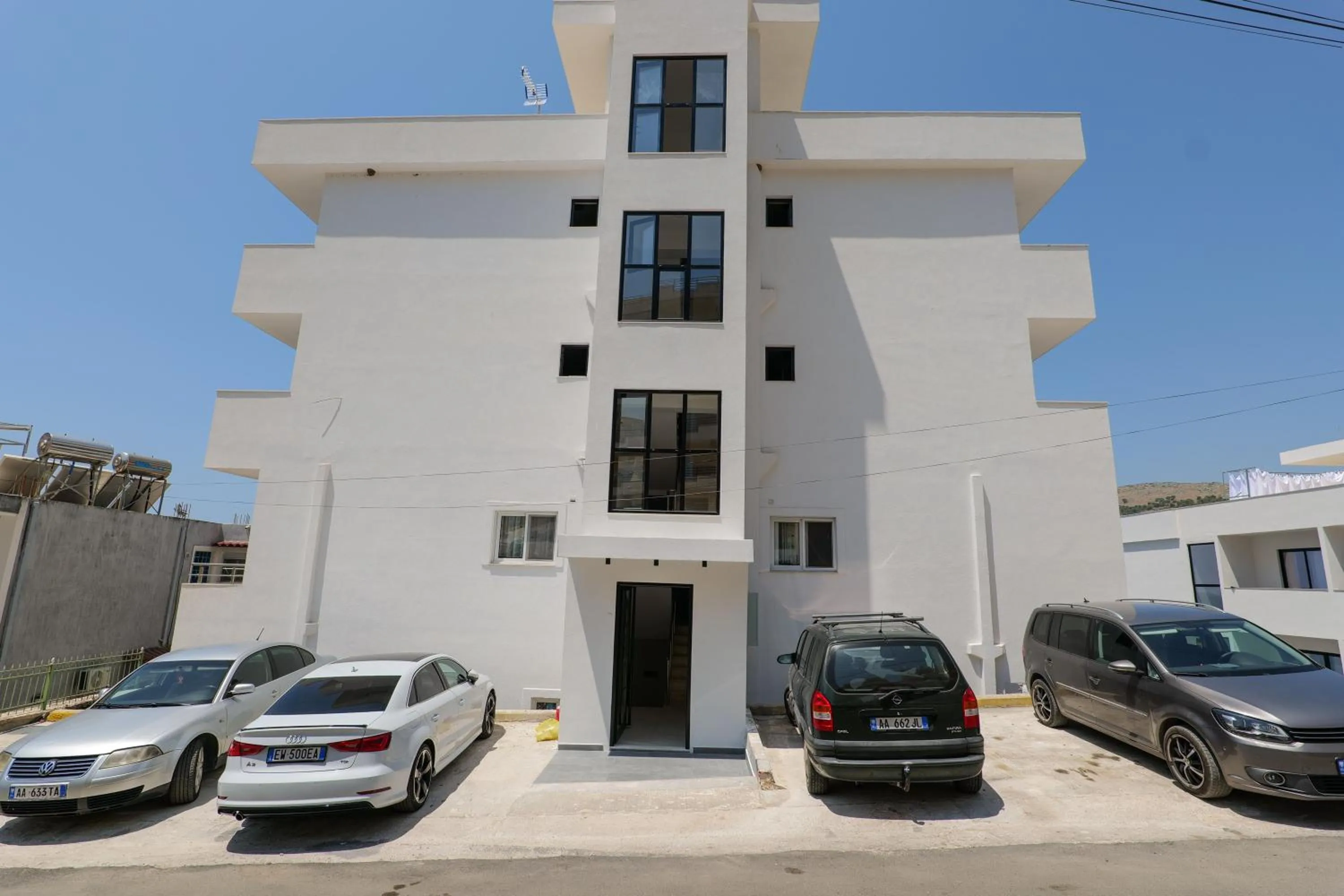 Property building in Hotel Edola