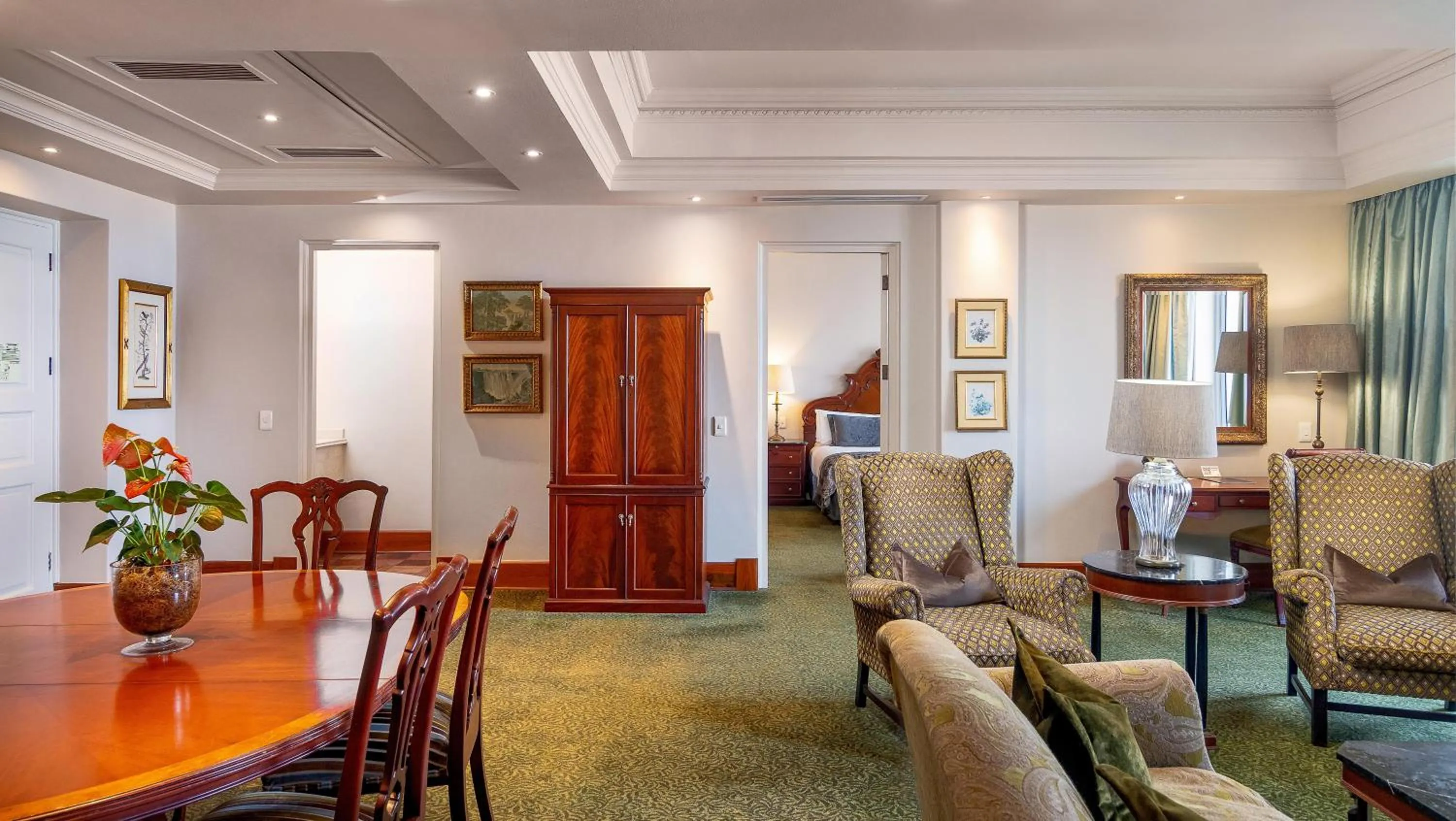 Photo of the whole room in The Edward