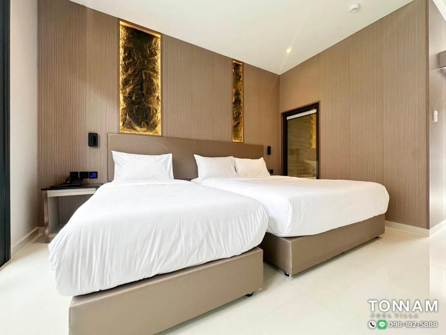 Bed in Tonnam pool villa
