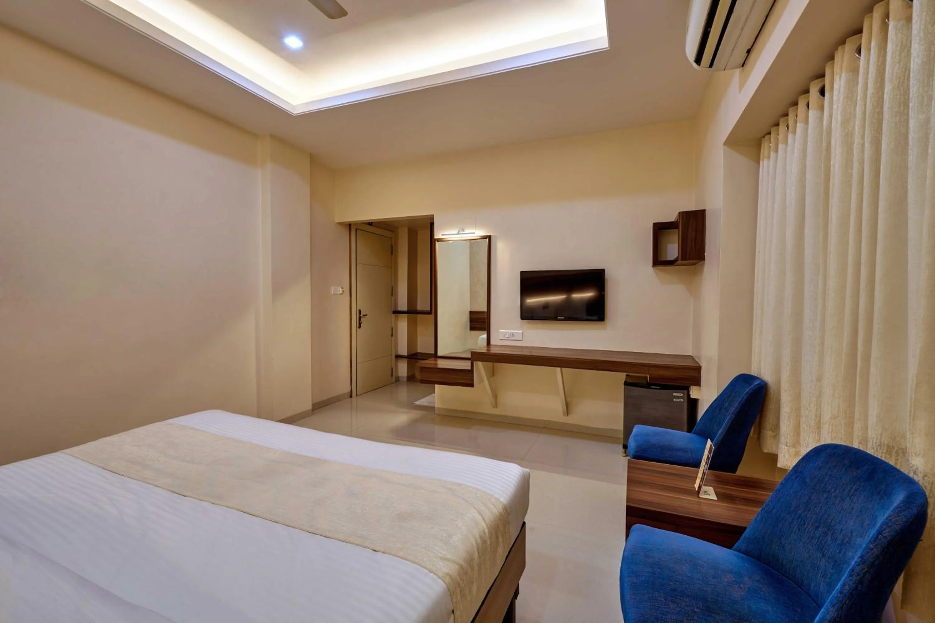 Bed in Hotel Rajpurush