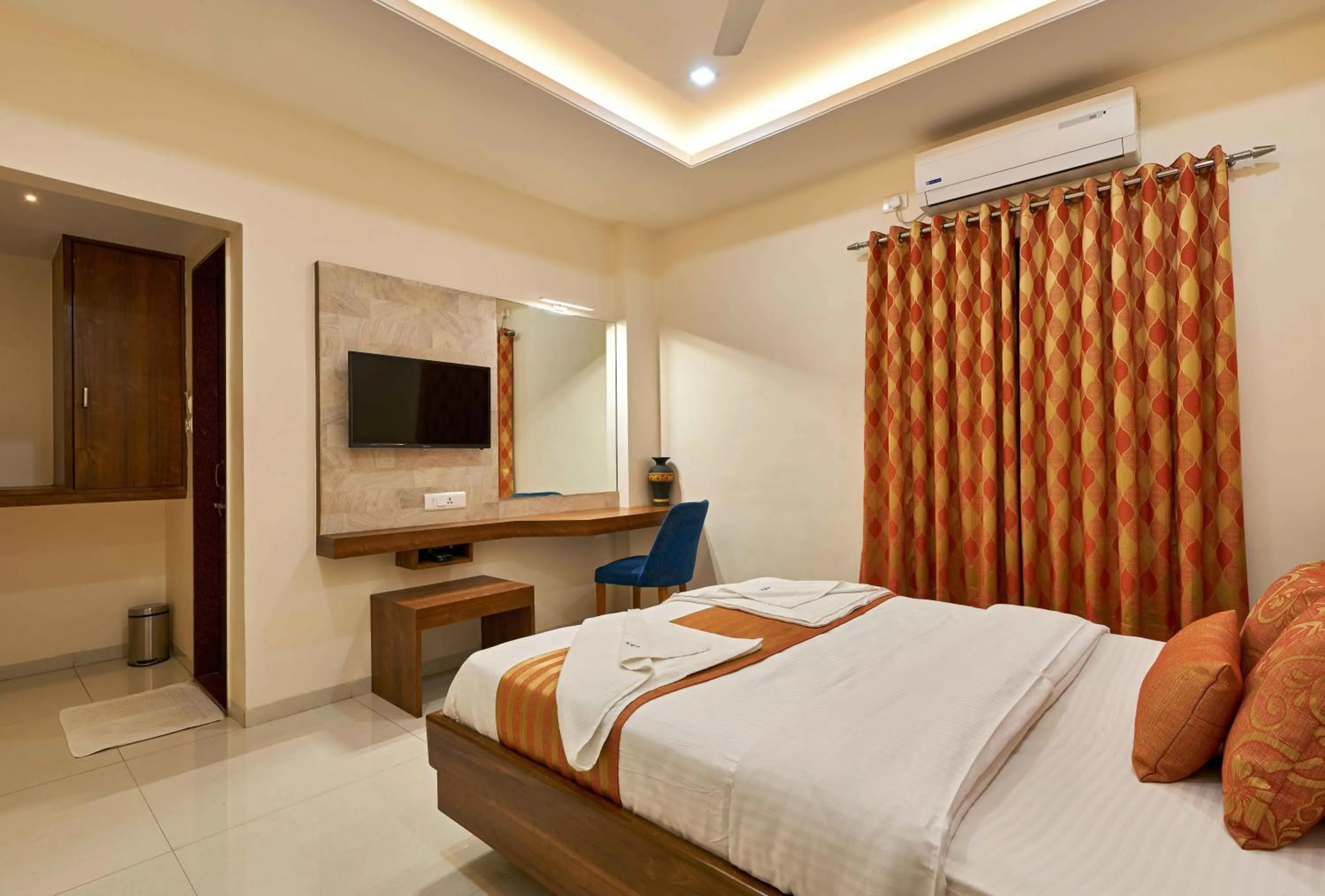 Bed in Hotel Rajpurush