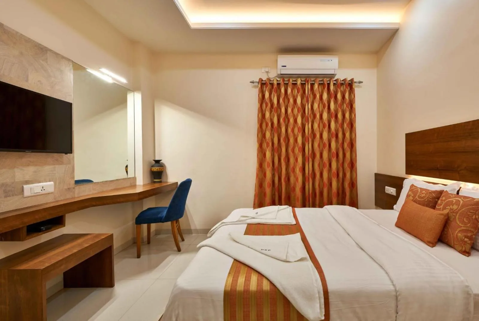 Bed in Hotel Rajpurush