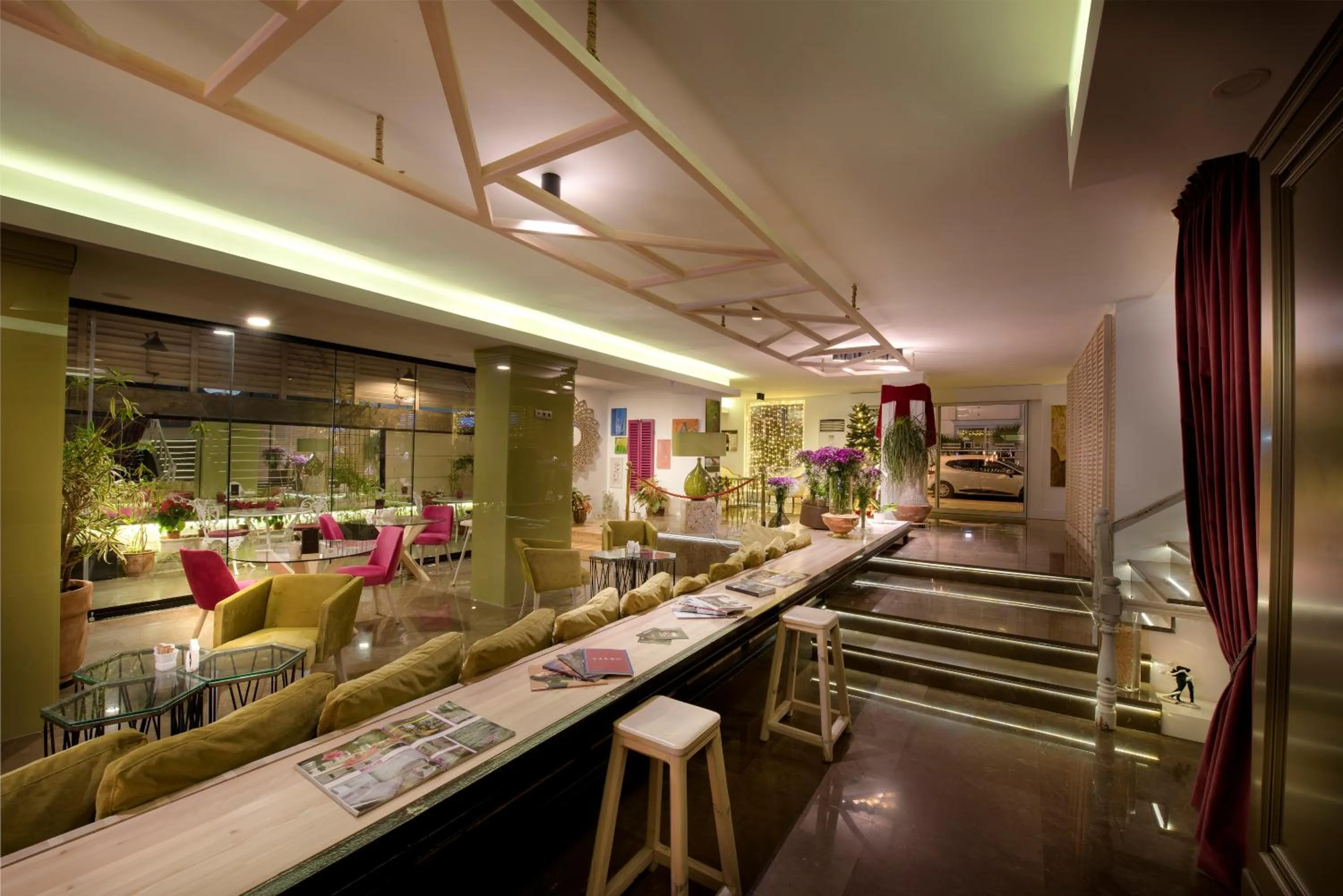 Lobby or reception in Nun Hotel