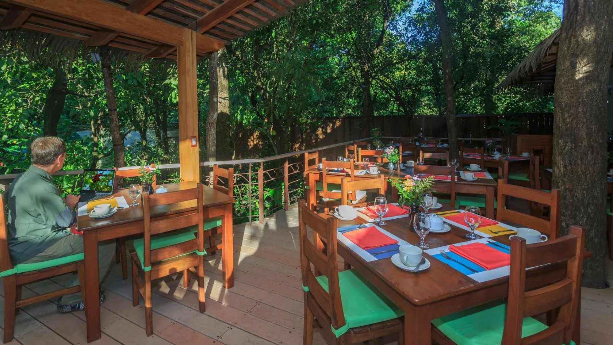 Property building in Olas Verdes Hotel