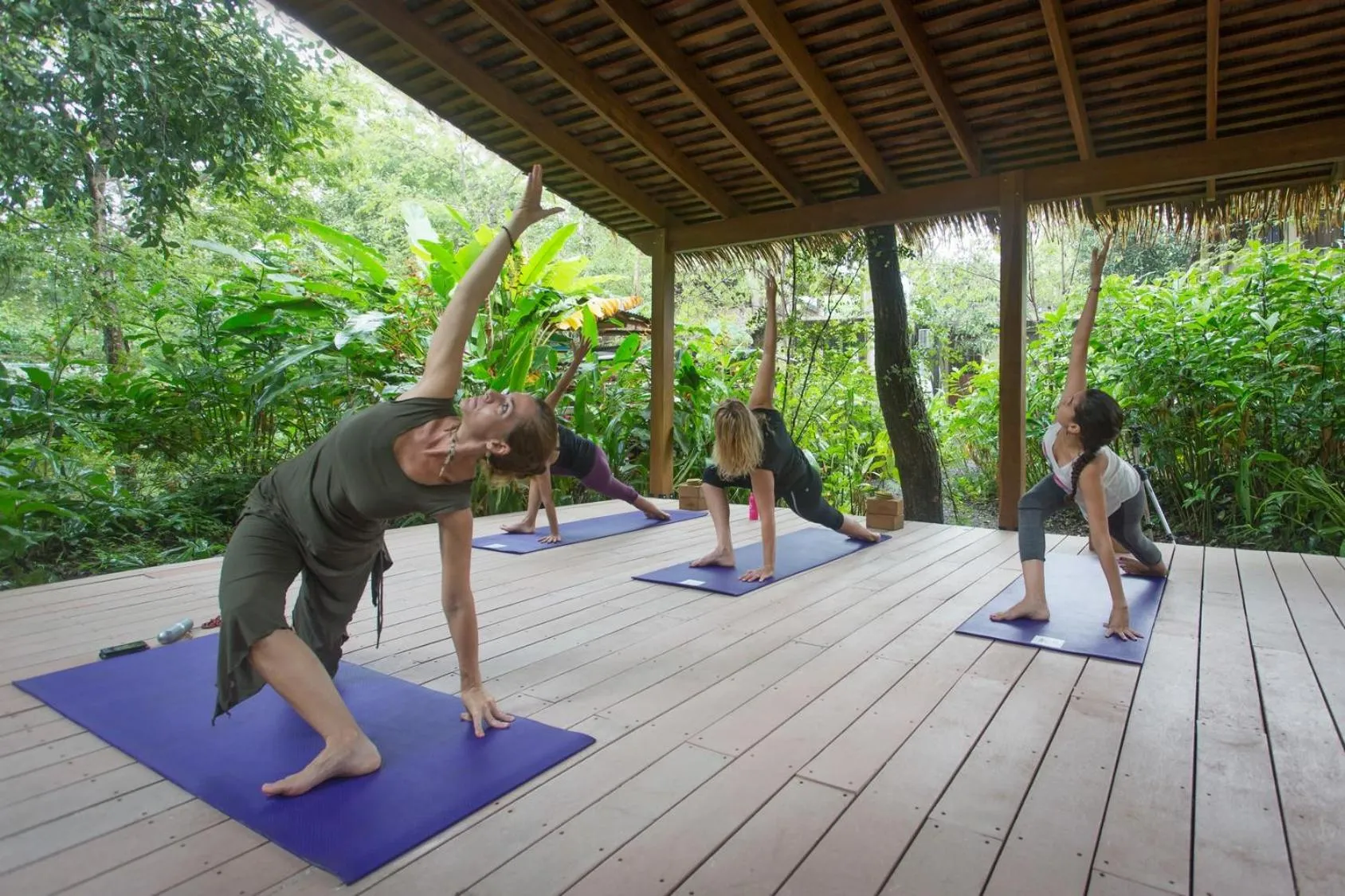 Activities in Olas Verdes Hotel