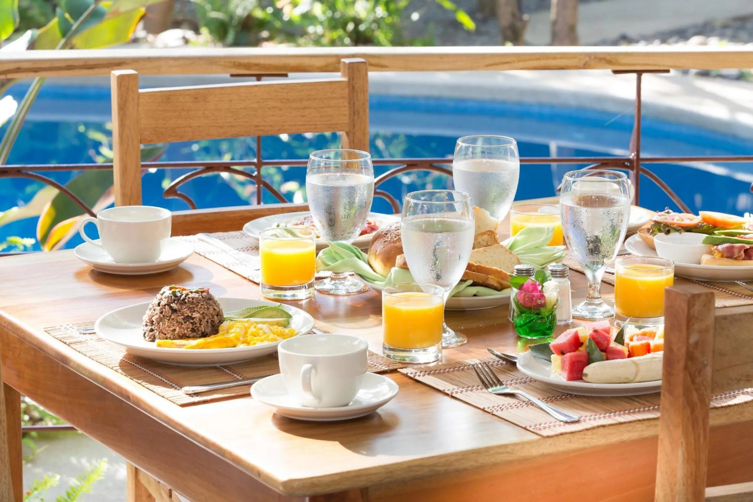 Restaurant/places to eat in Olas Verdes Hotel