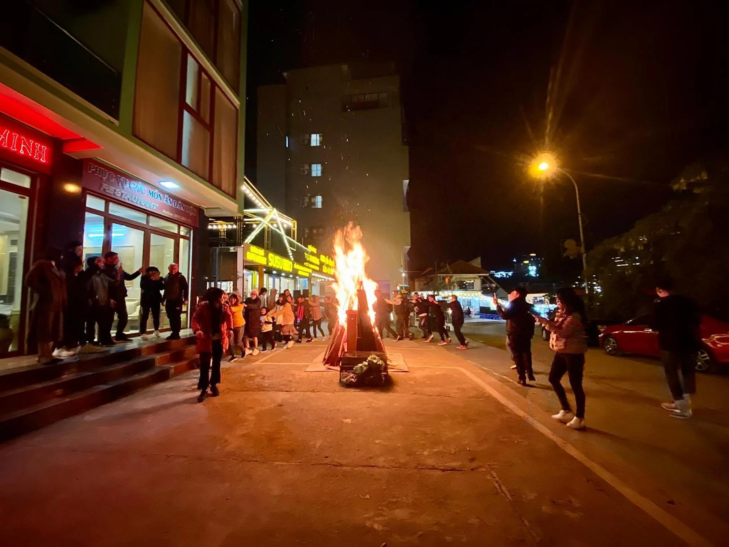 Patio in Anh Minh Hotel
