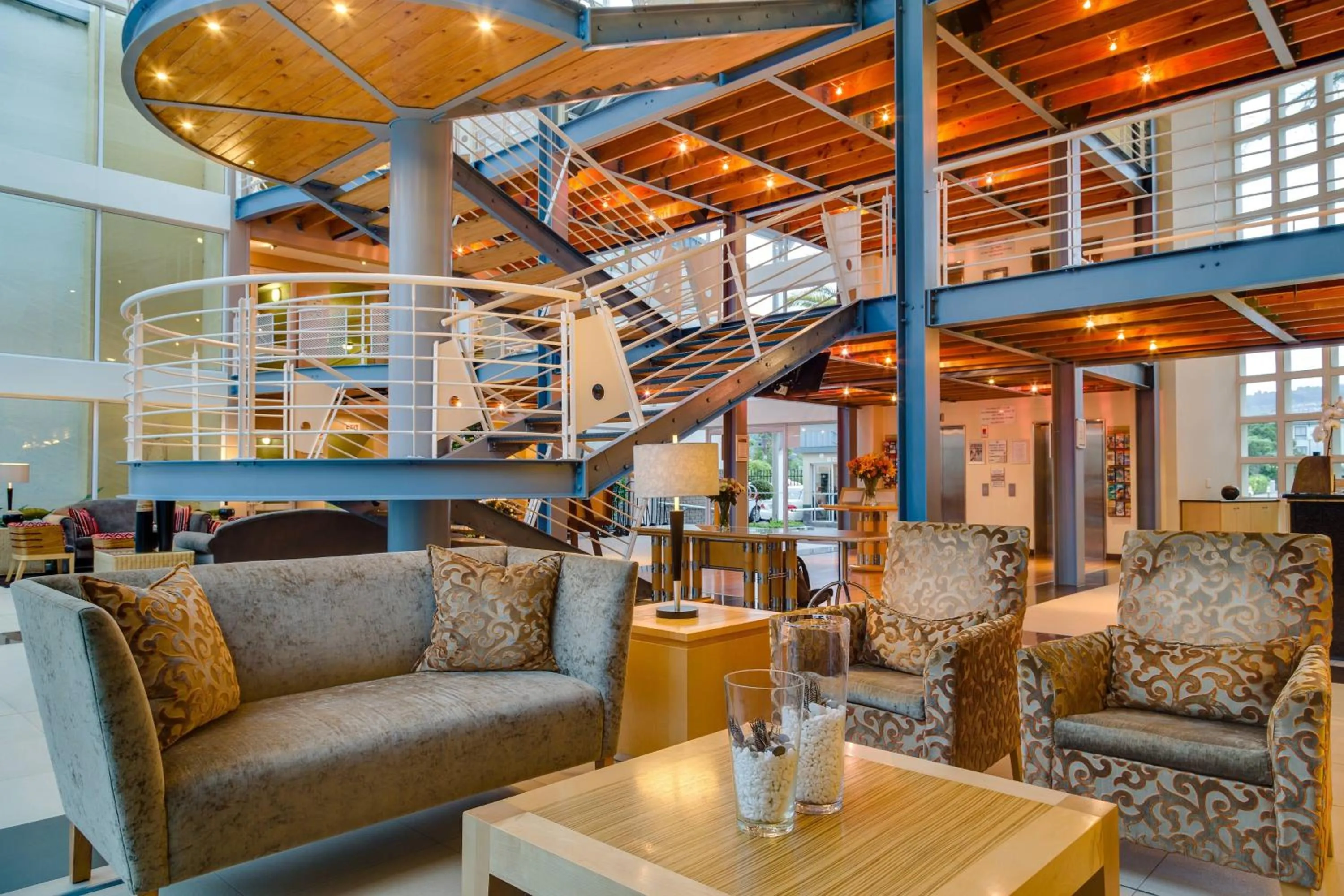 Lobby or reception in Protea Hotel by Marriott Knysna Quays