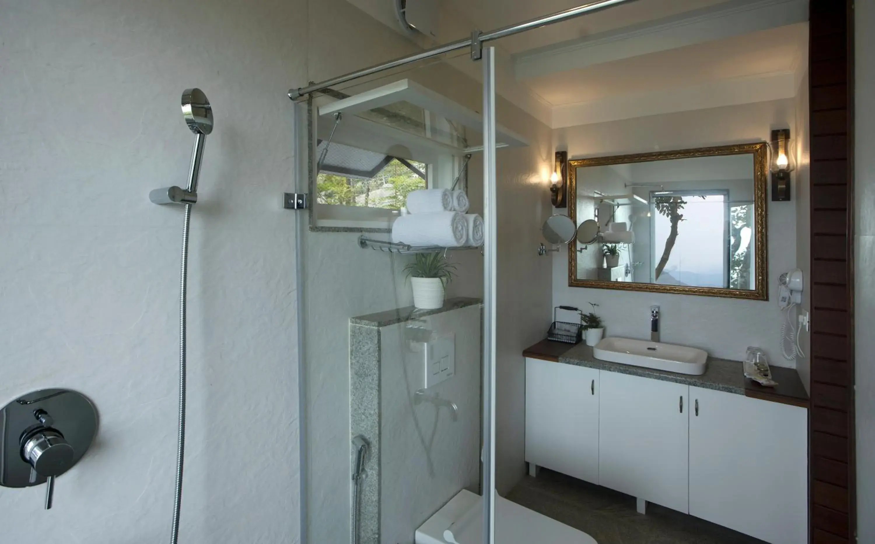 The Nest in Hills & Hues The Nest in Hills & Hues