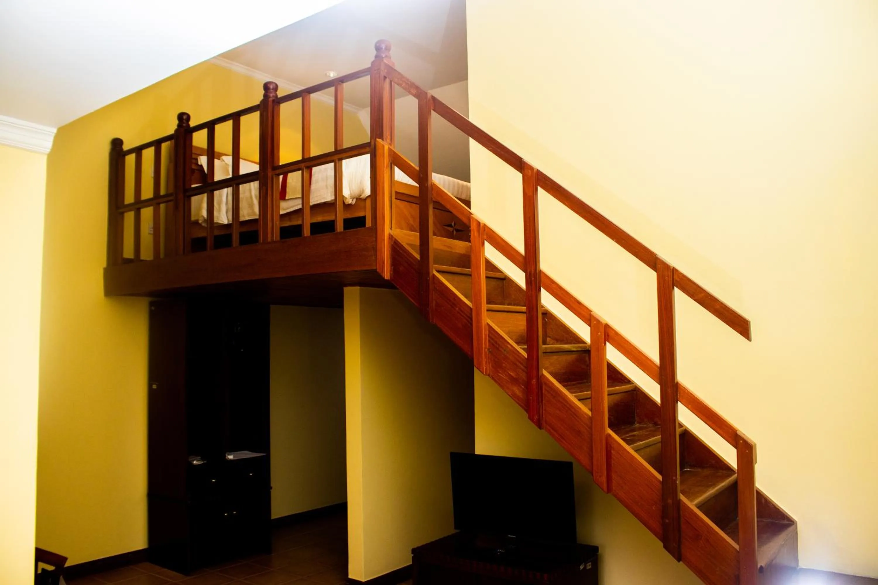 Bedroom in Gold Crest Hotel - Arusha