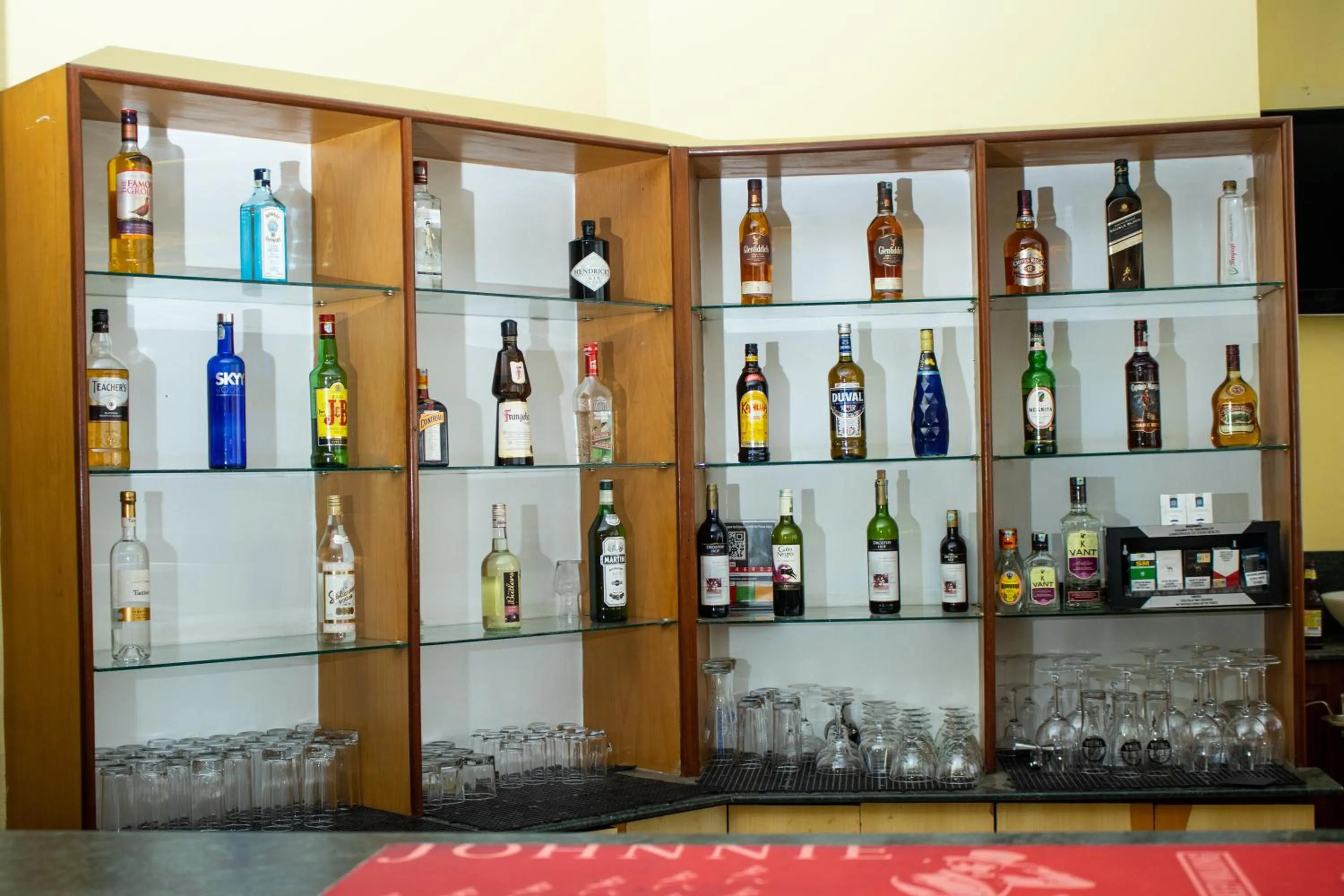 Restaurant/places to eat in Gold Crest Hotel - Arusha