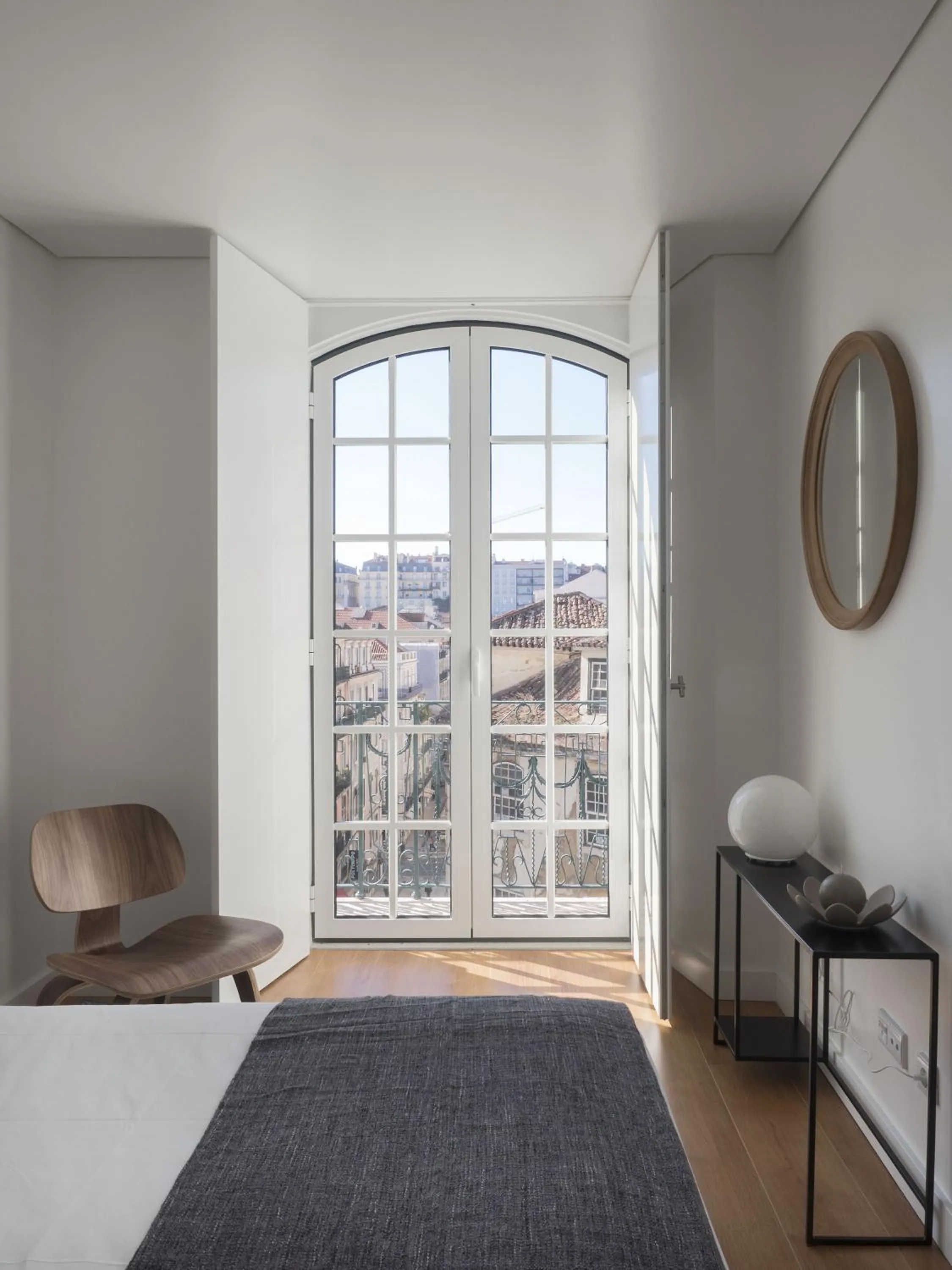 Bedroom, Bed in Lisbon Serviced Apartments - Baixa Castelo