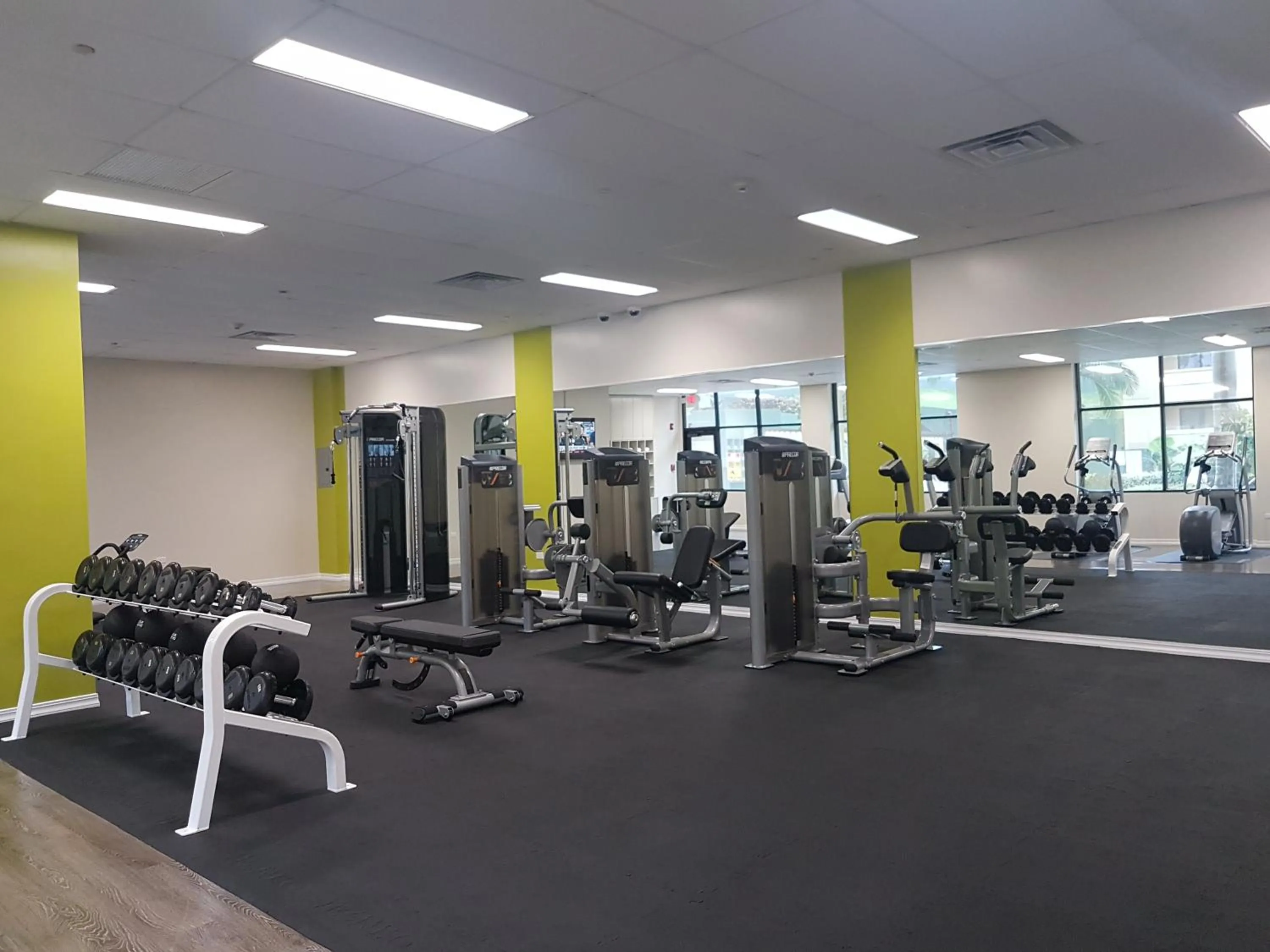 Fitness centre/facilities in Guam Plaza Resort