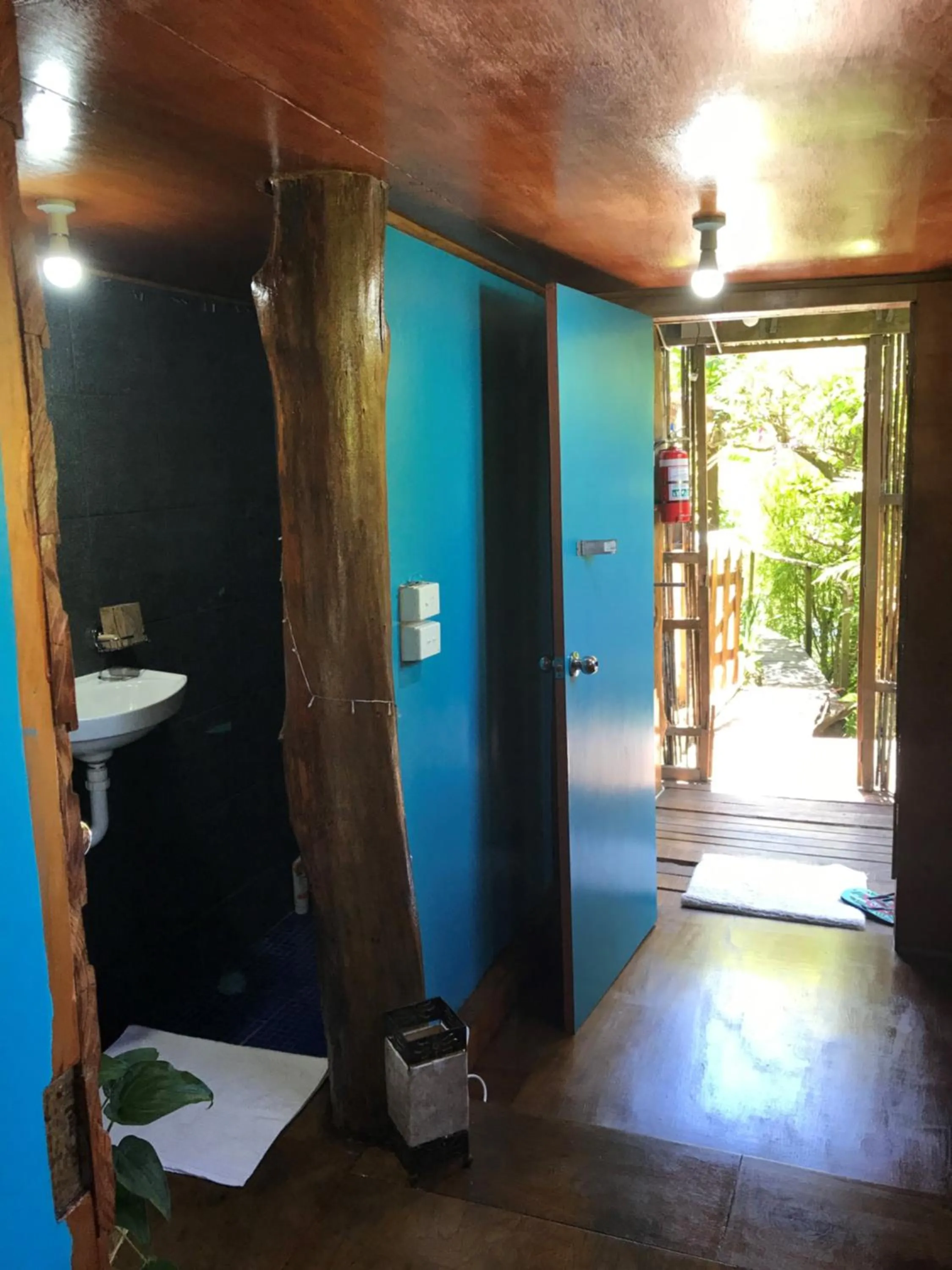 Naveria Heights Lodge