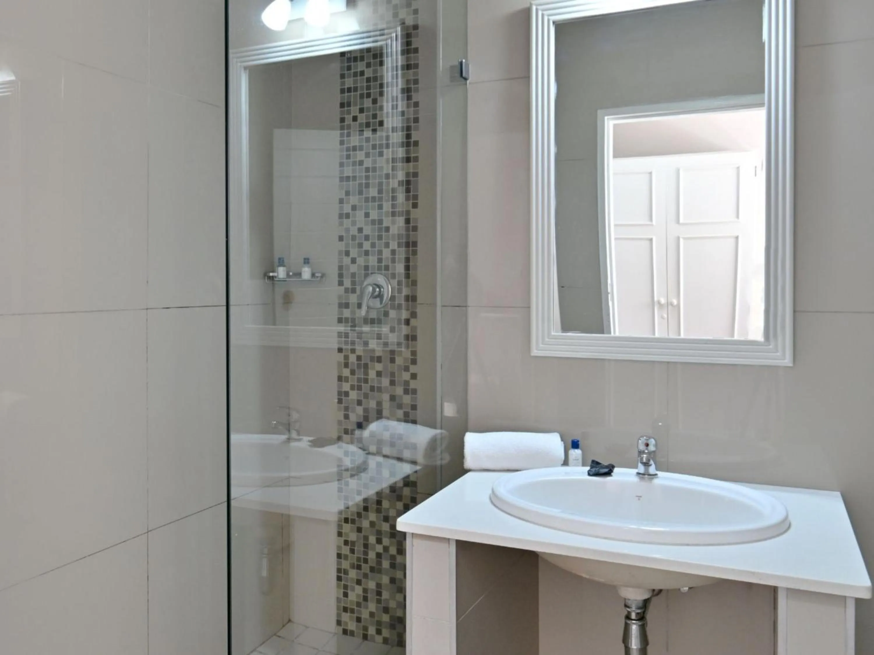 Shower in ANEW Resort Wilderness Garden Route