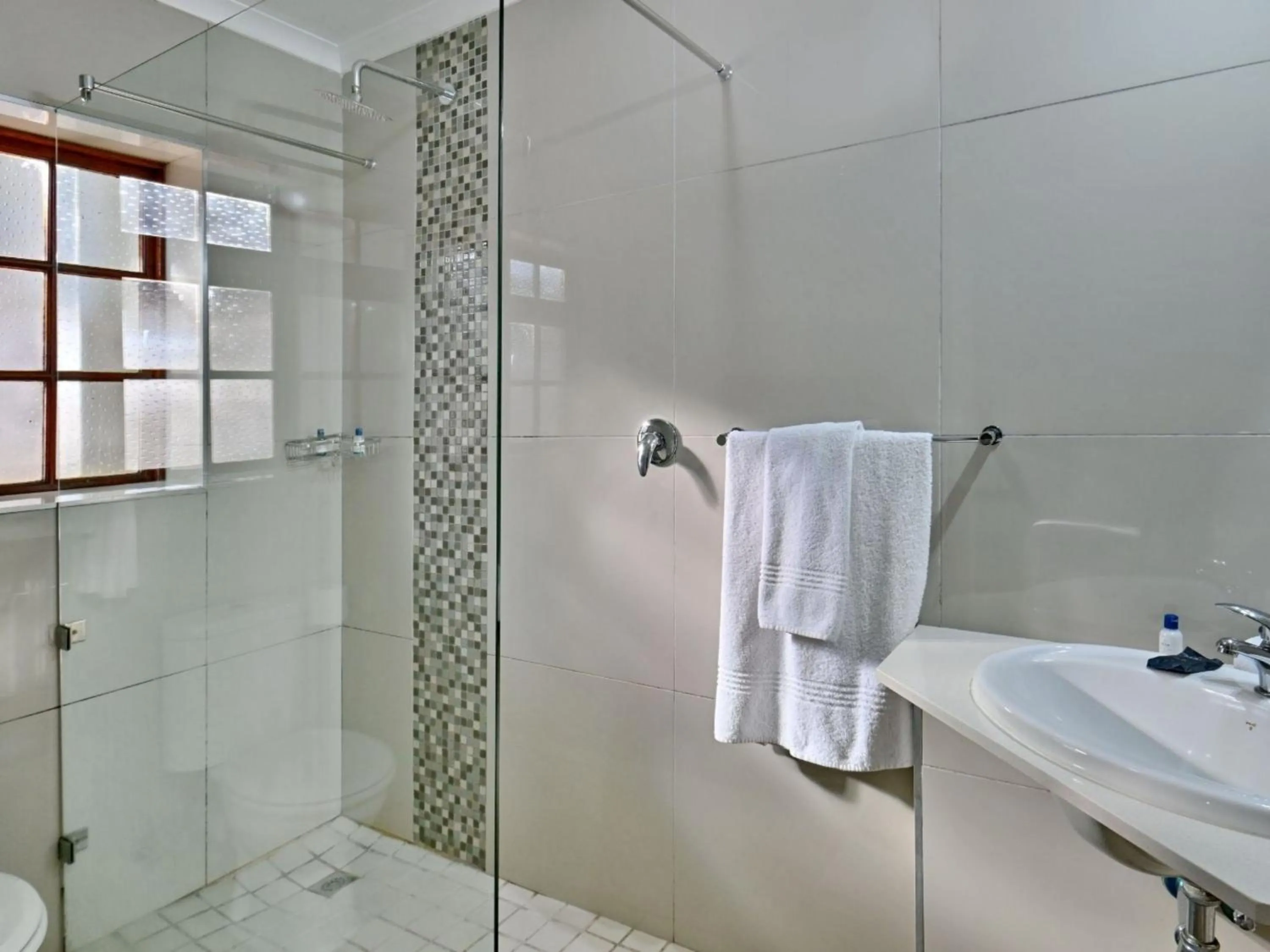 Shower in ANEW Resort Wilderness Garden Route