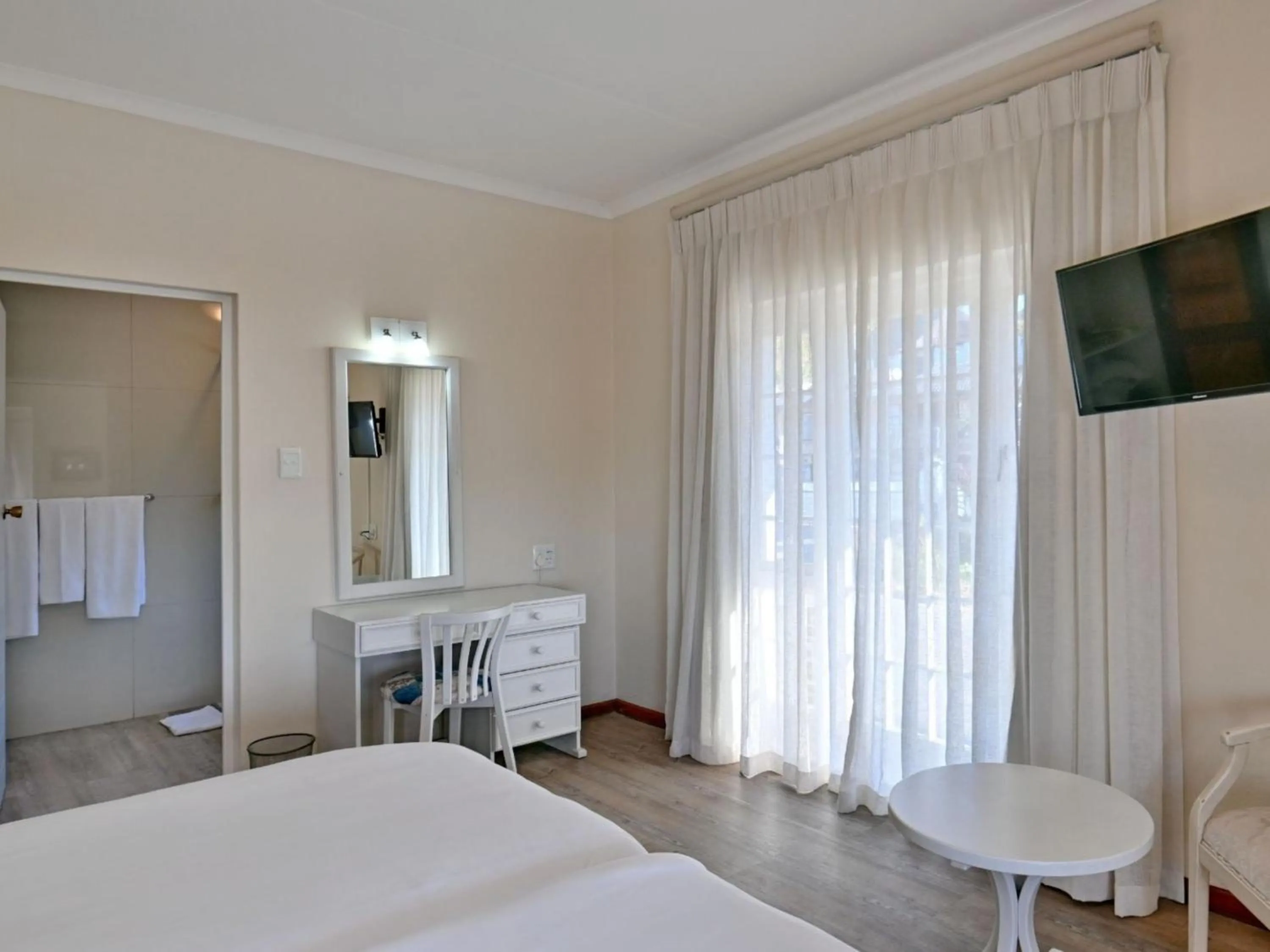 Bed in ANEW Resort Wilderness Garden Route