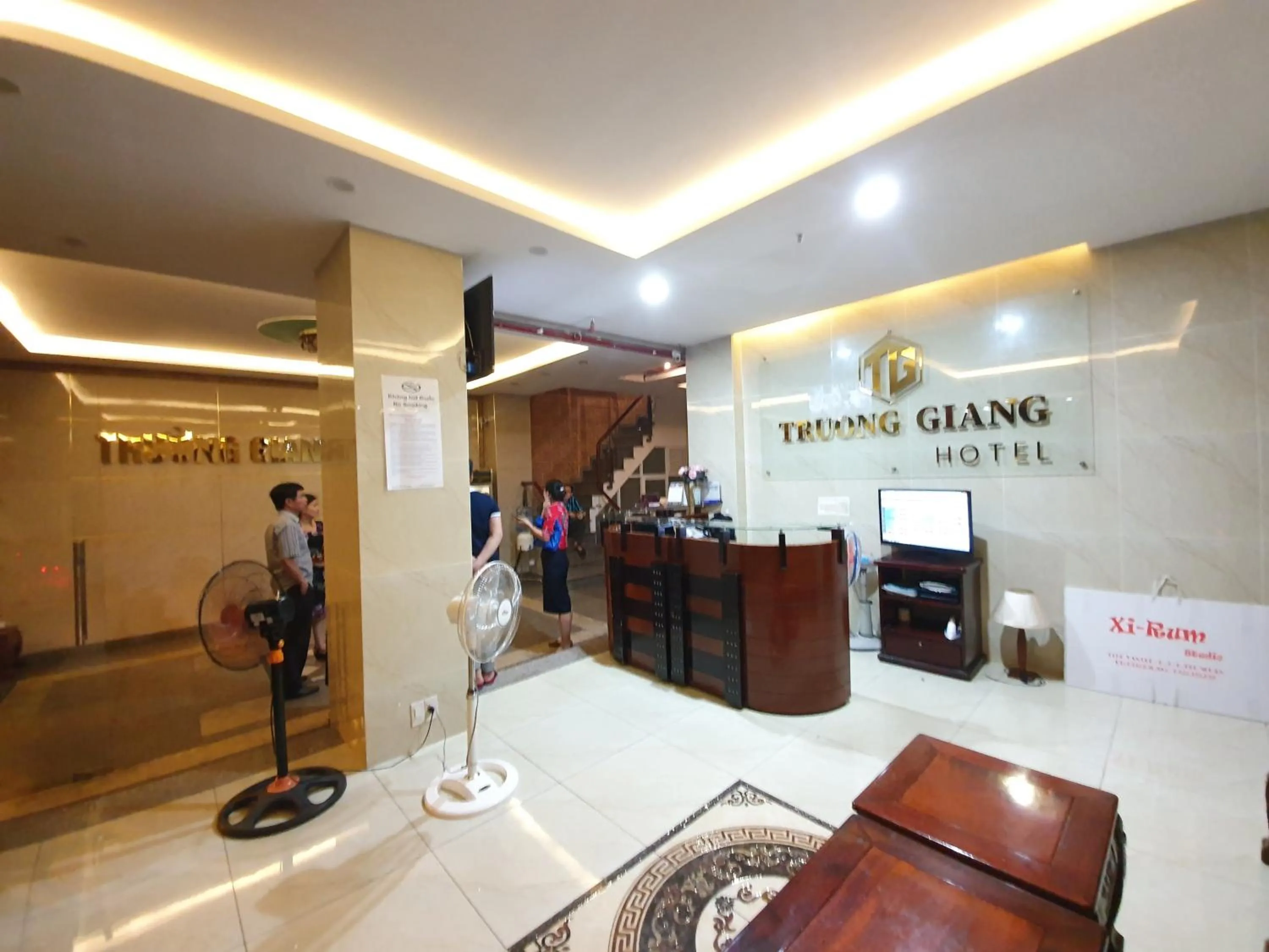 Truong Giang Hotel