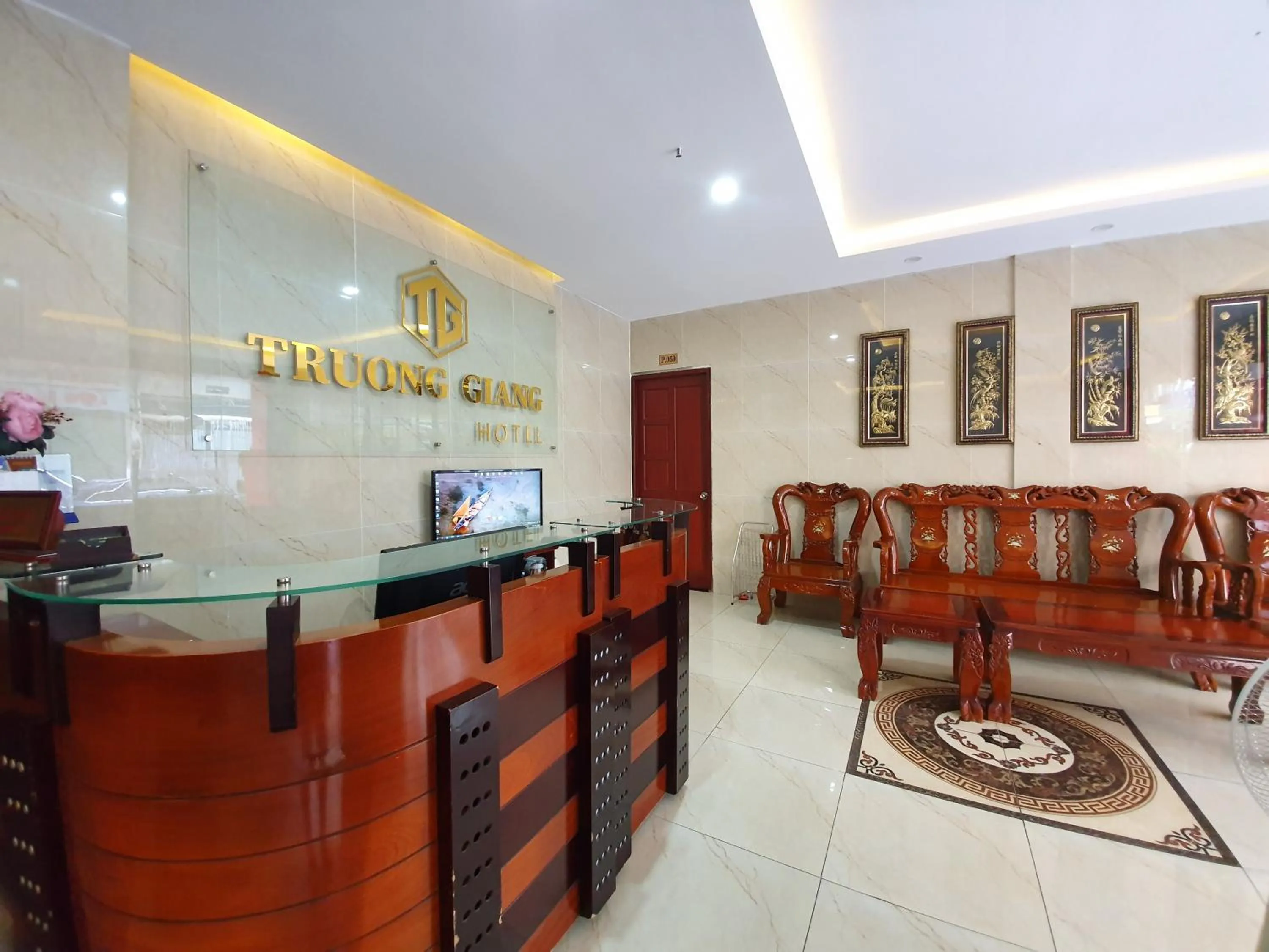 Lobby or reception in Truong Giang Hotel