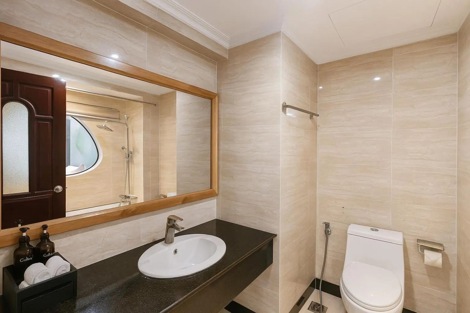 Toilet in MissBamboo Hotel Nha Trang