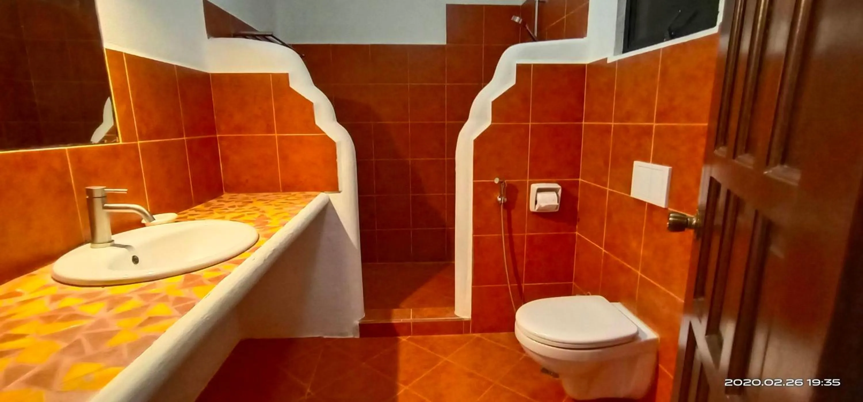 Shower in Aquarius Terraces Boutique Resort