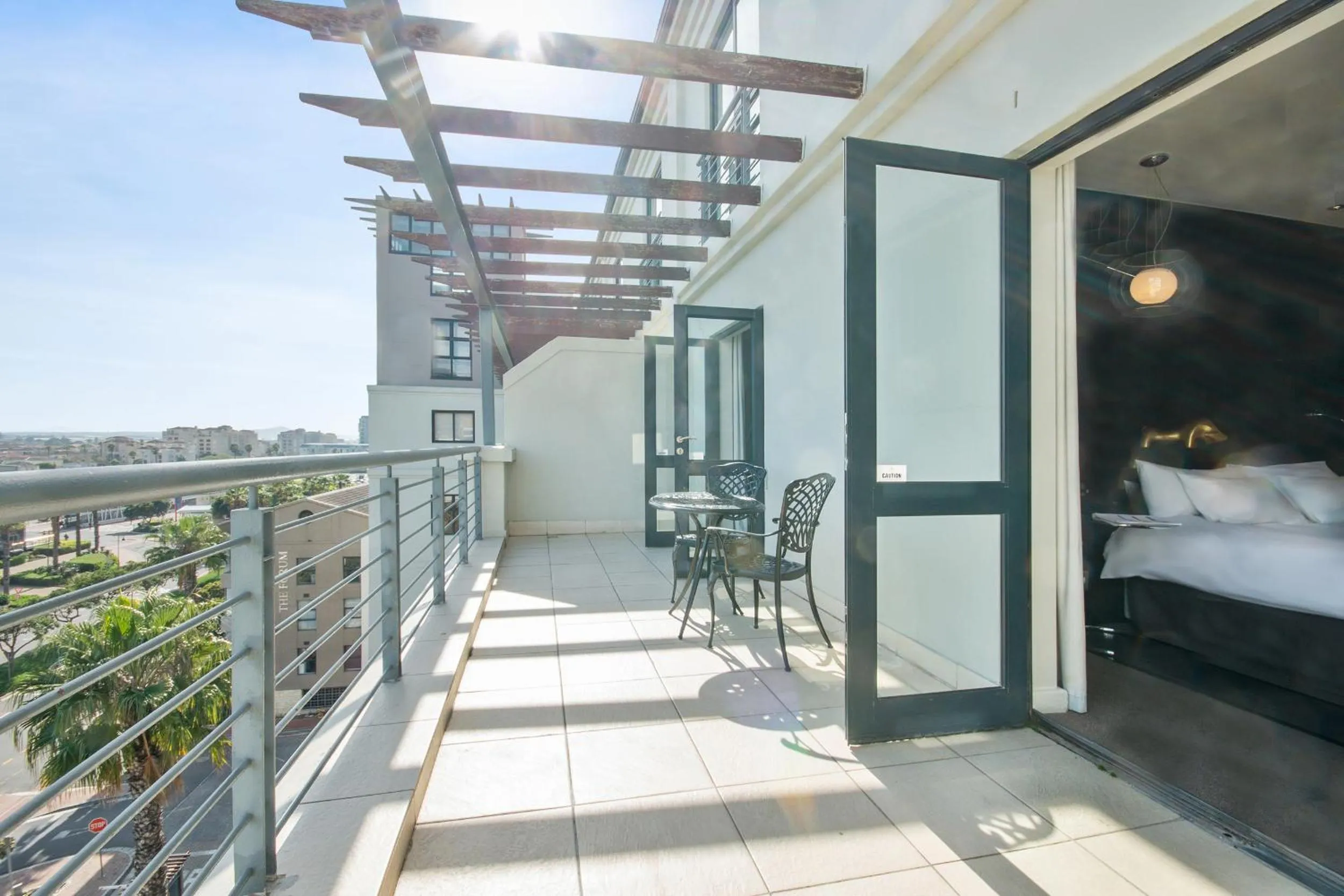 Balcony/Terrace, Bed in Colosseum Hotel