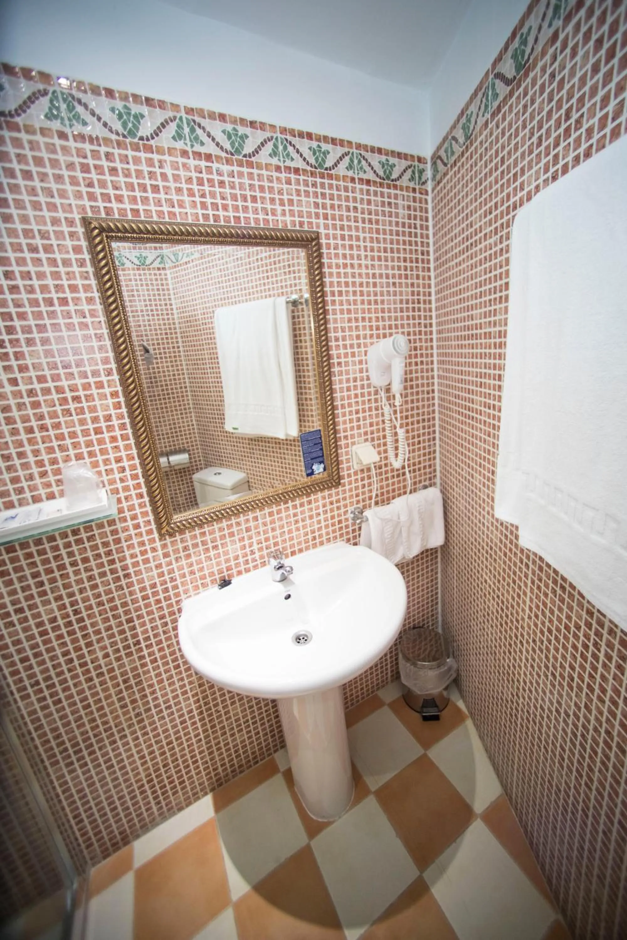 Bathroom in Hotel Alba