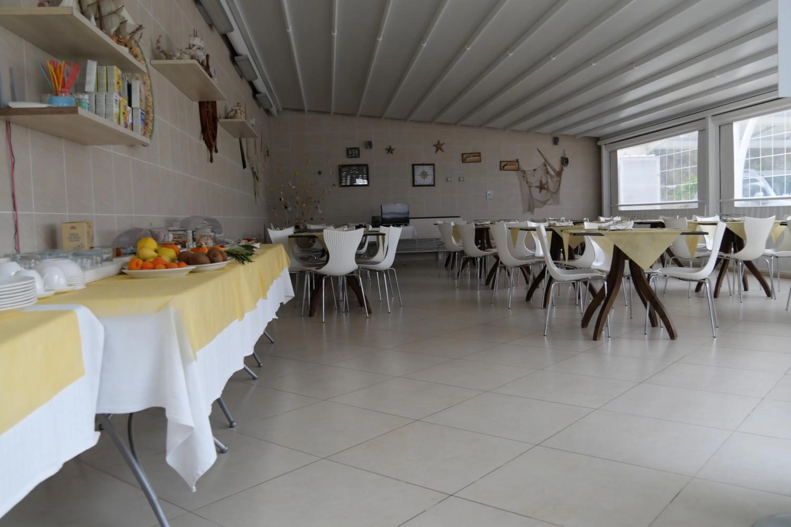 Breakfast in Hotel Celeste