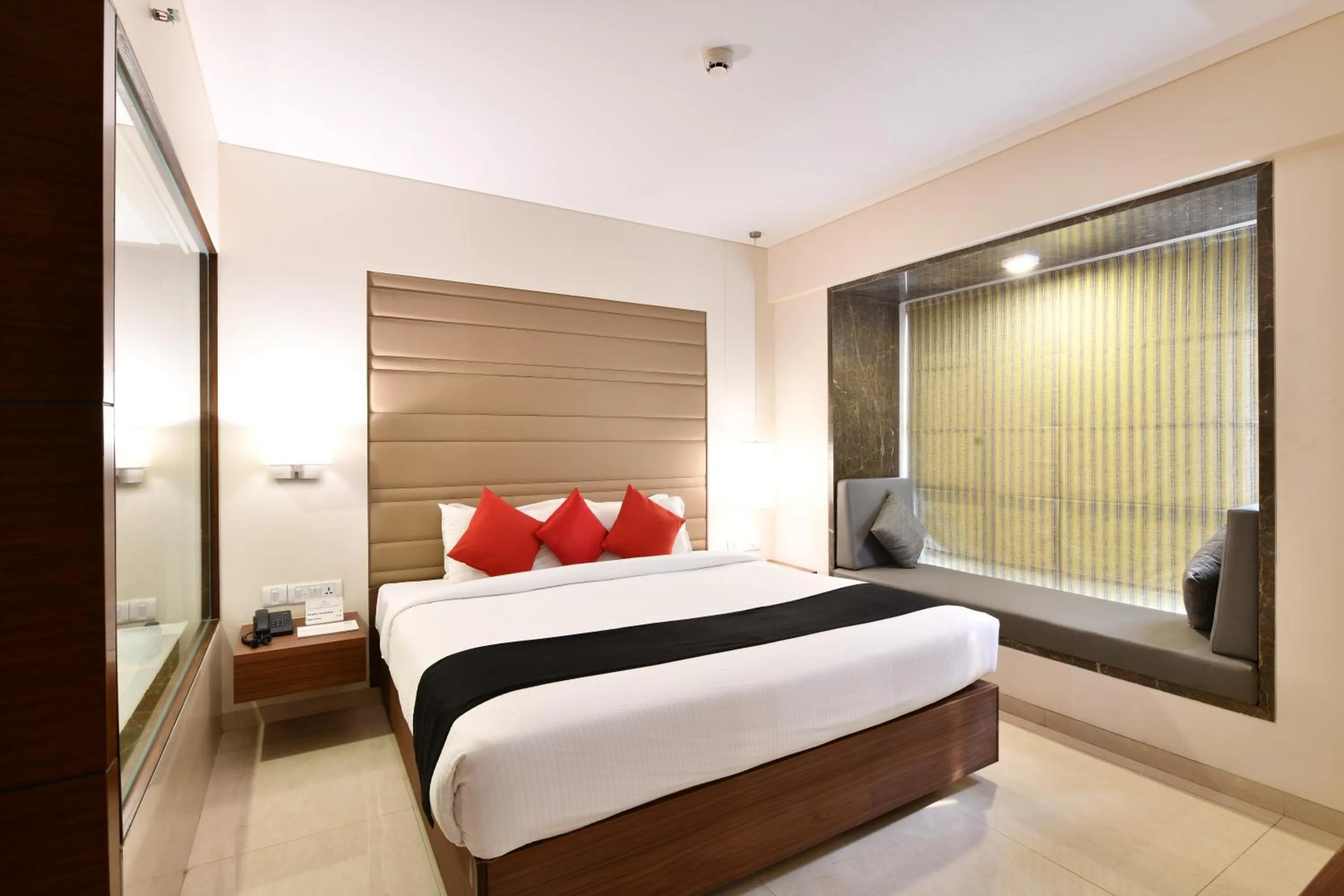 Bedroom, Bed in Krishna Palace Hotel - Ambernath