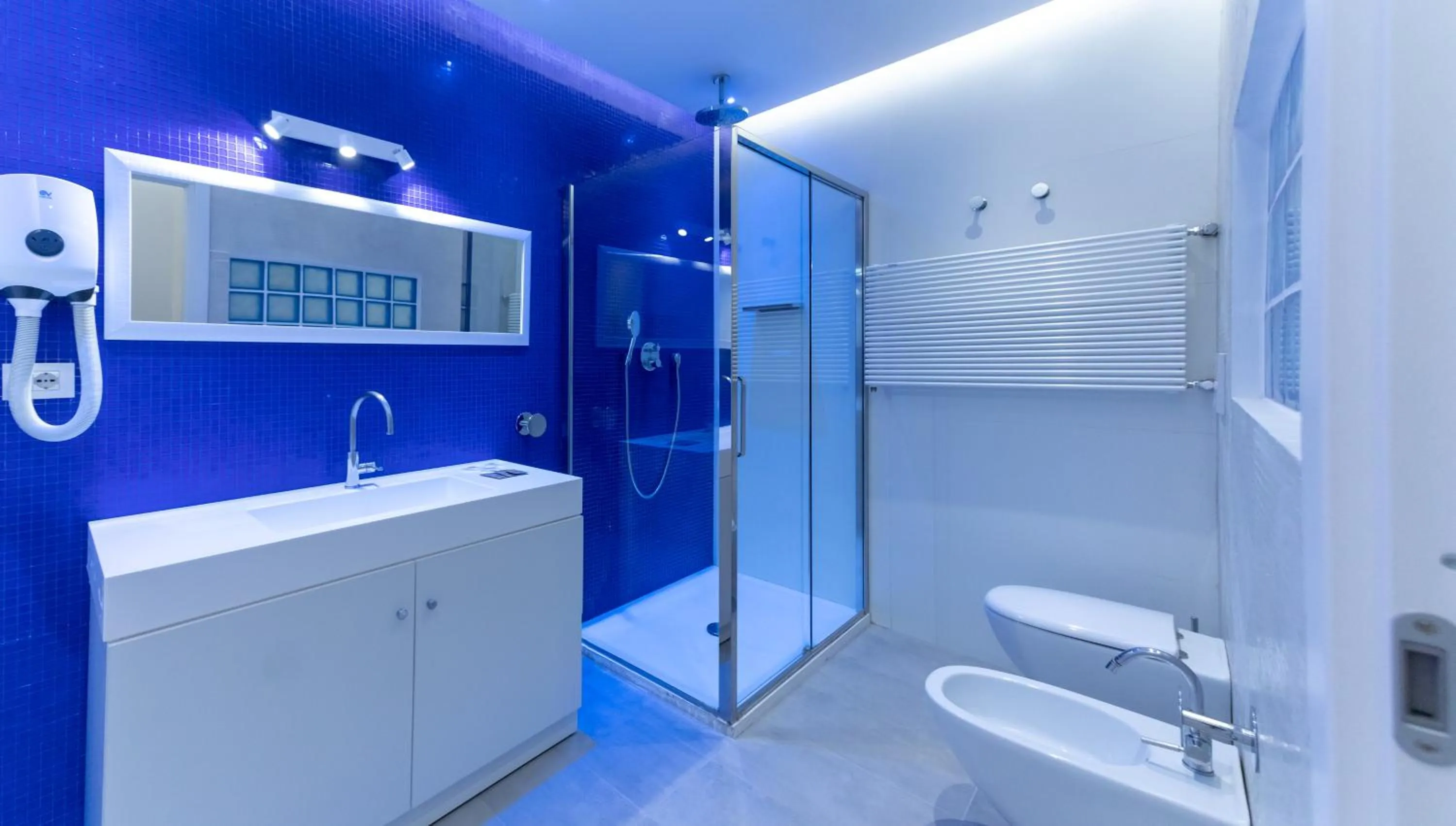 Bathroom in Trevi Elite Rome