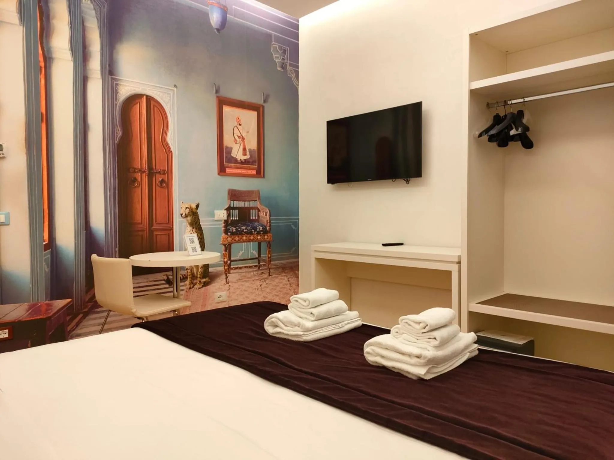 Photo of the whole room, Bed in Trevi Elite Rome