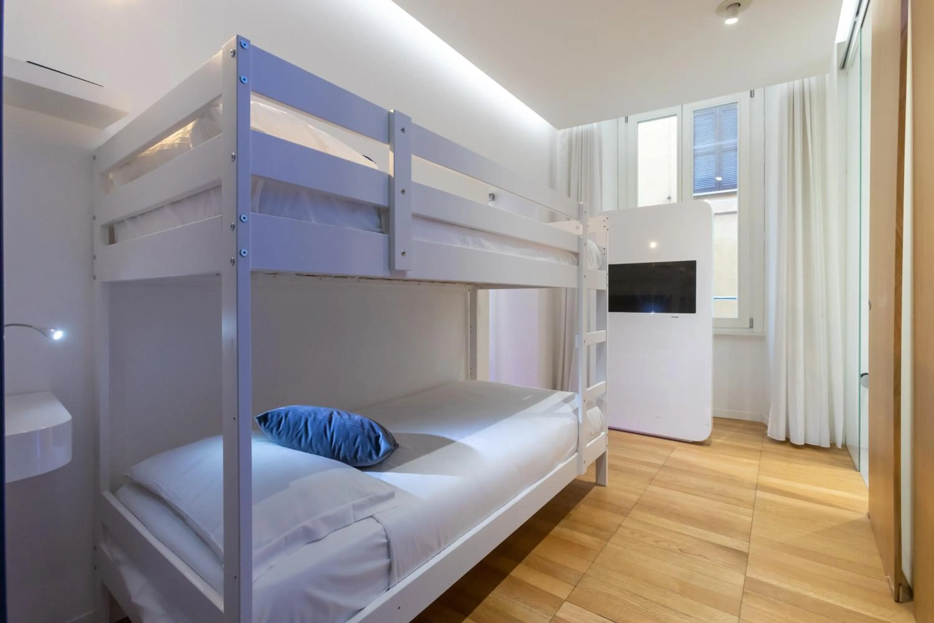 bunk bed, Bed in Trevi Elite Rome