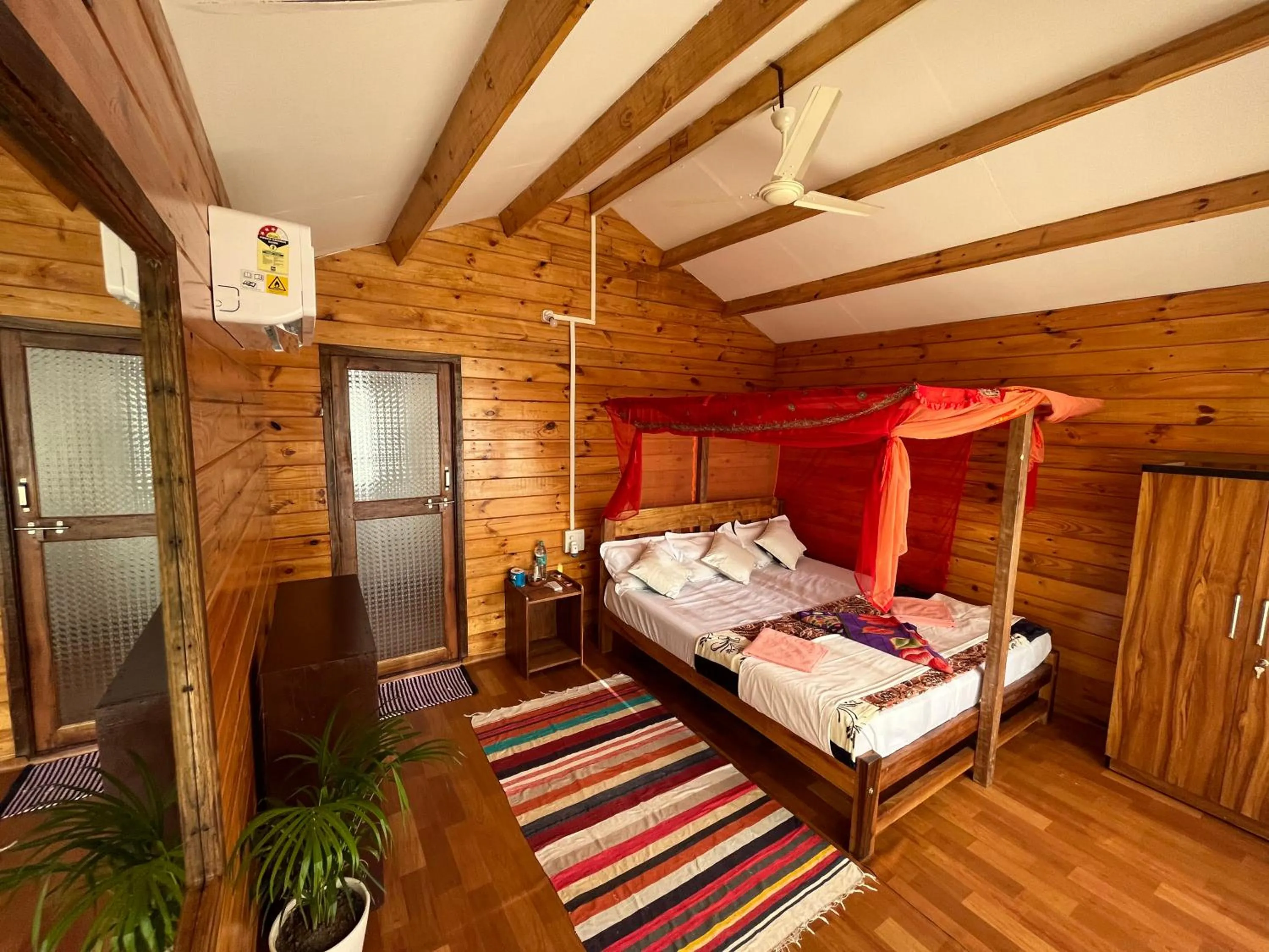 Bungalow with Garden View in Sonho do Mar