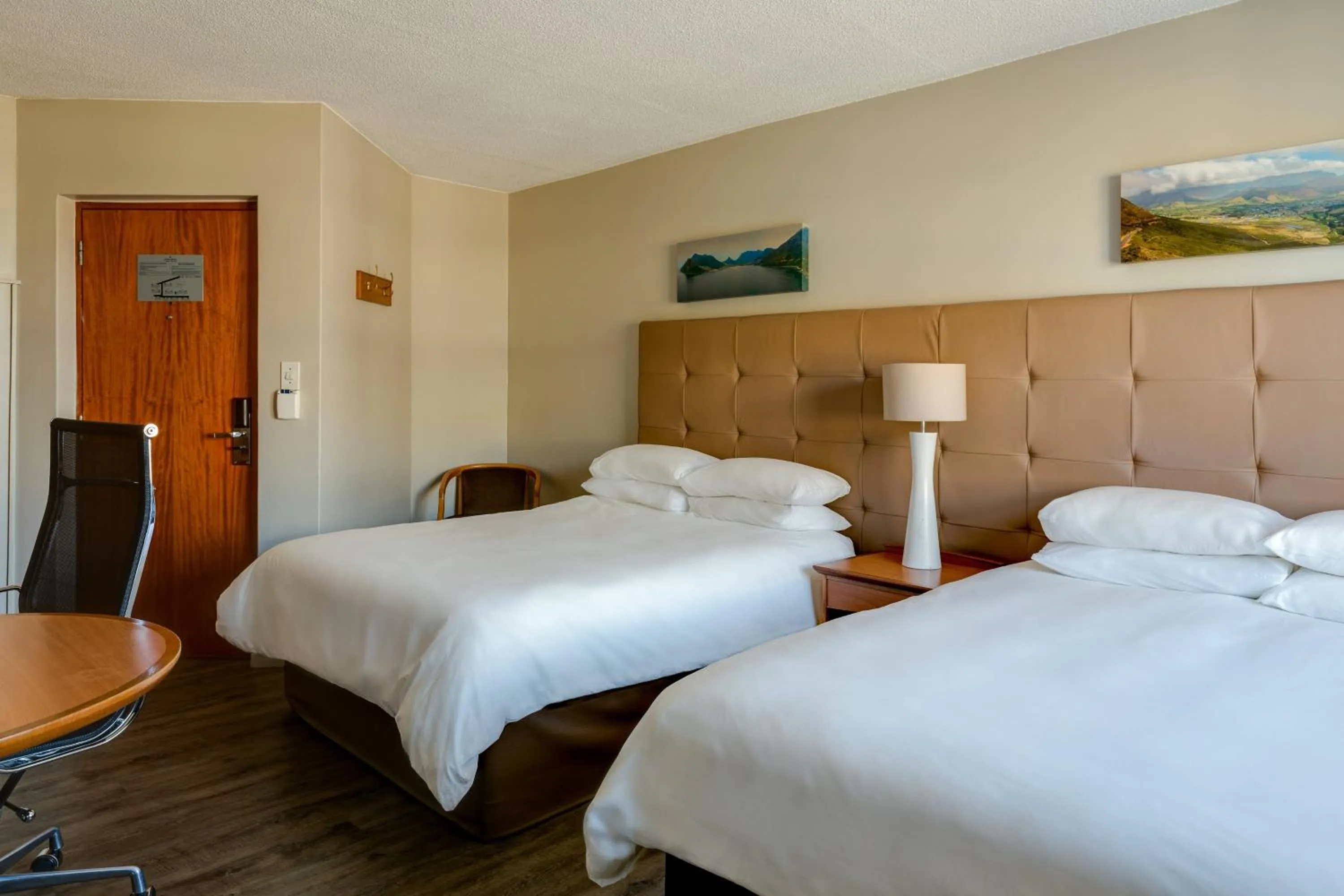 Photo of the whole room, Bed in Protea Hotel by Marriott Cape Town Tyger Valley