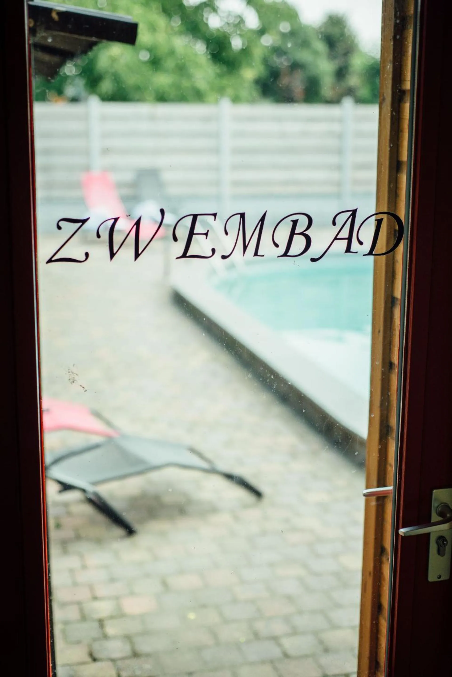 Pool view in Boertel Lamperse Hei