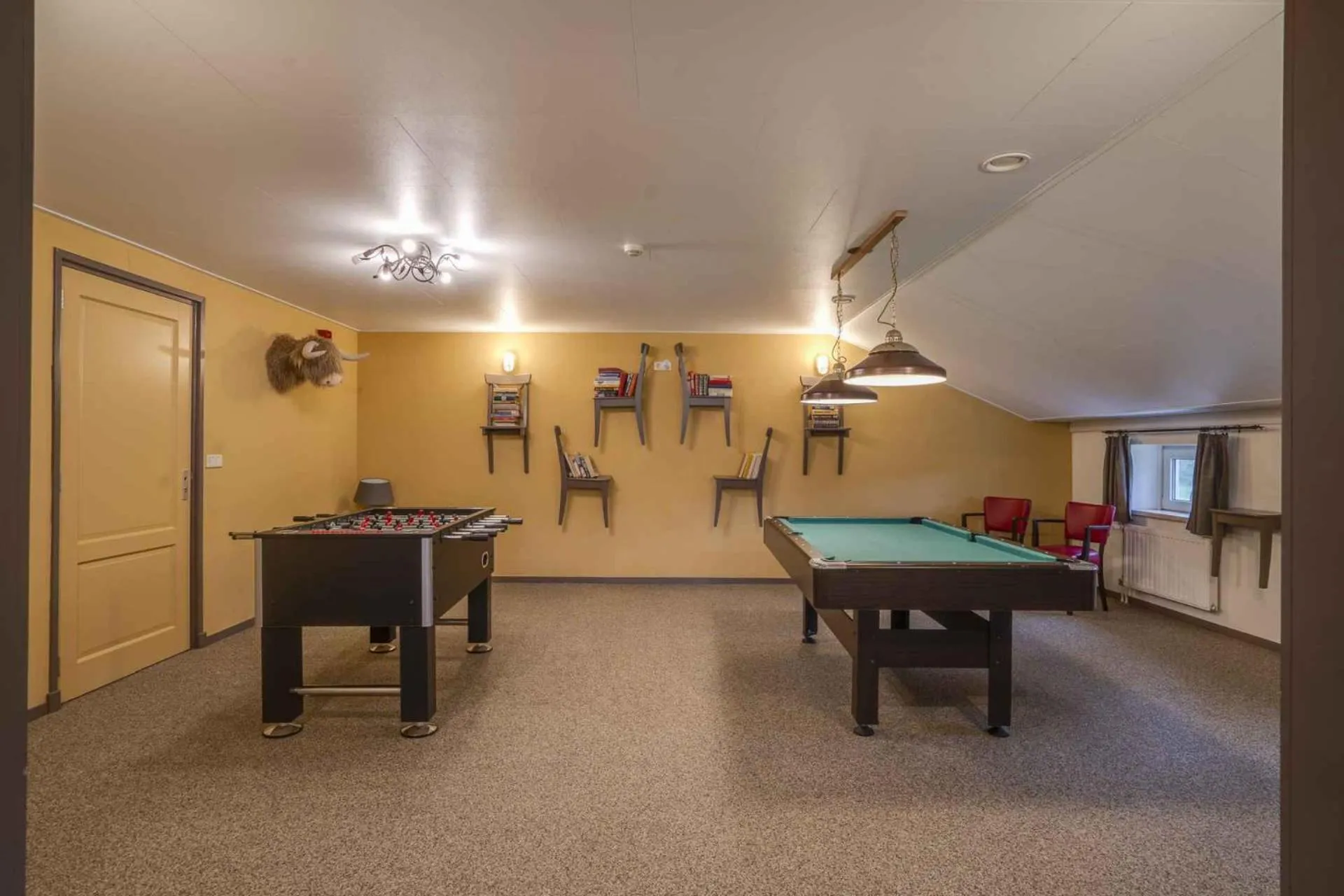Game Room in Boertel Lamperse Hei
