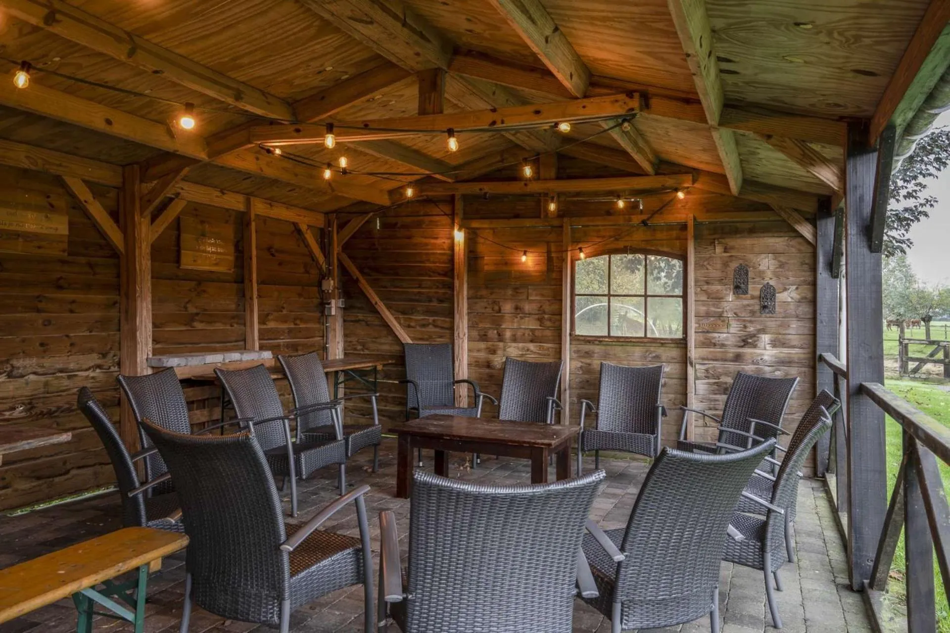 Patio in Boertel Lamperse Hei