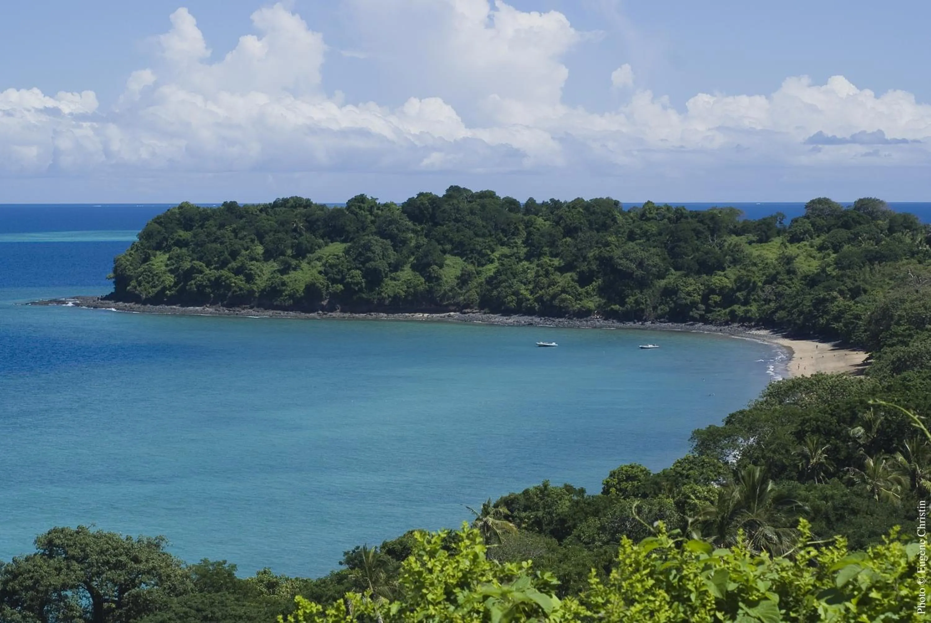 Natural landscape in Le Jardin Maore