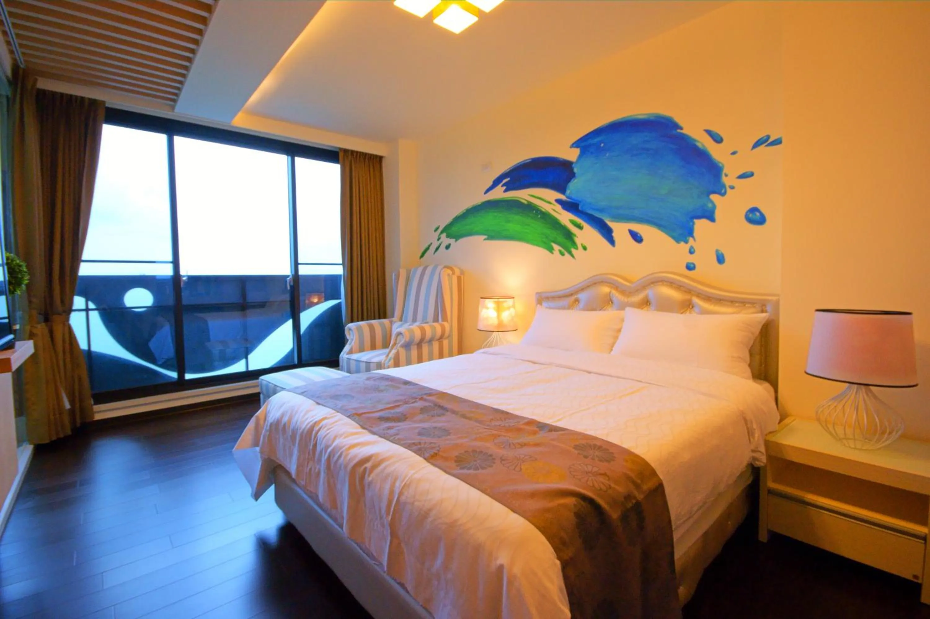 Photo of the whole room, Bed in Grand Allevia Villa