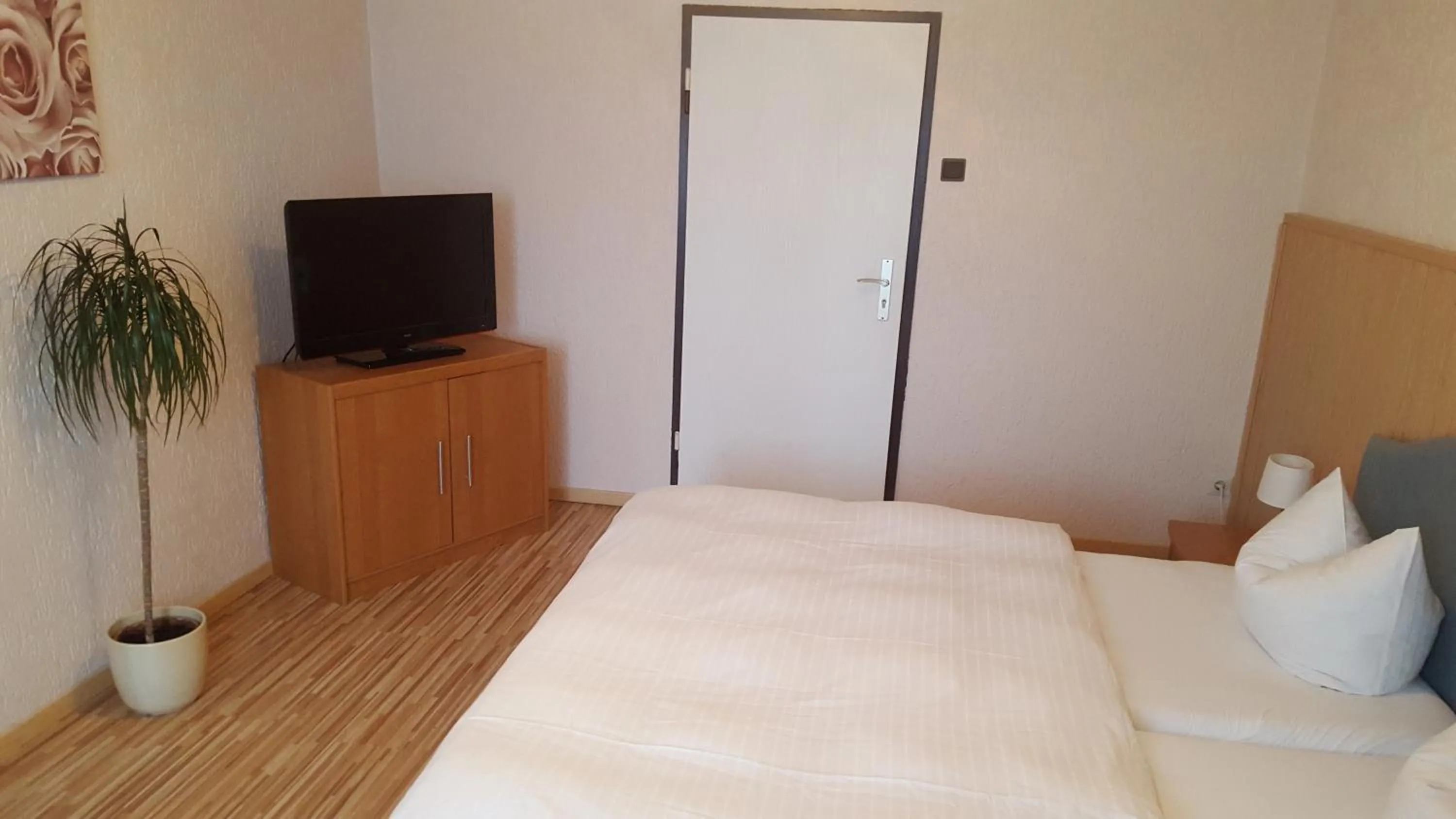 Decorative detail, Bed in Hotel Schwanenburg